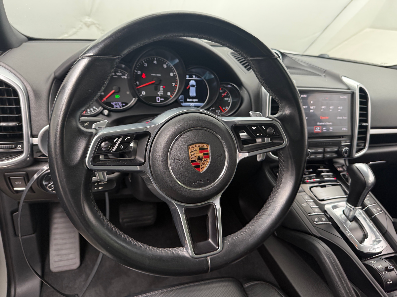 Thumbnail: 2018 Porsche Cayenne - 4