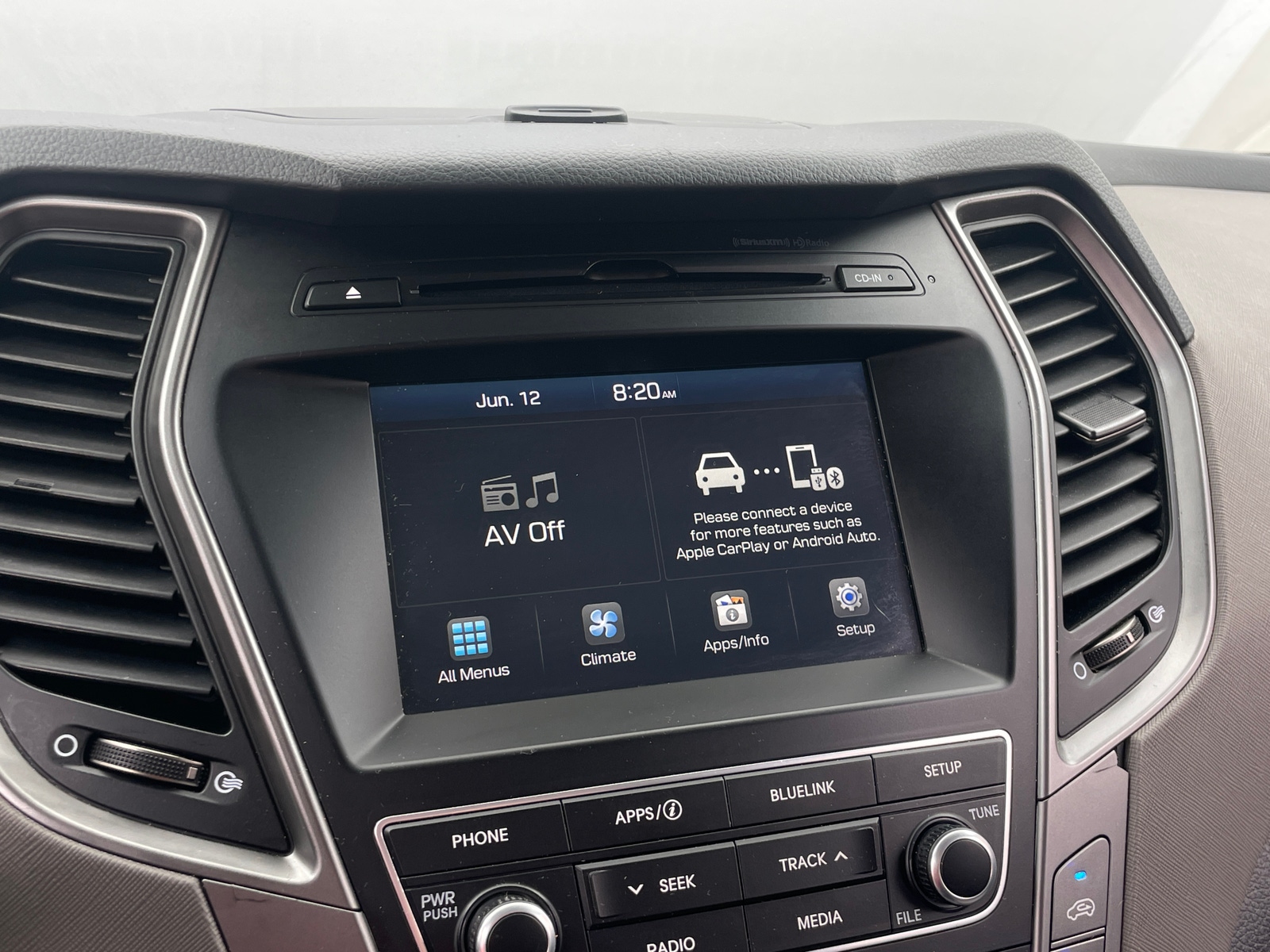 Thumbnail: 2017 Hyundai Santa Fe - 4