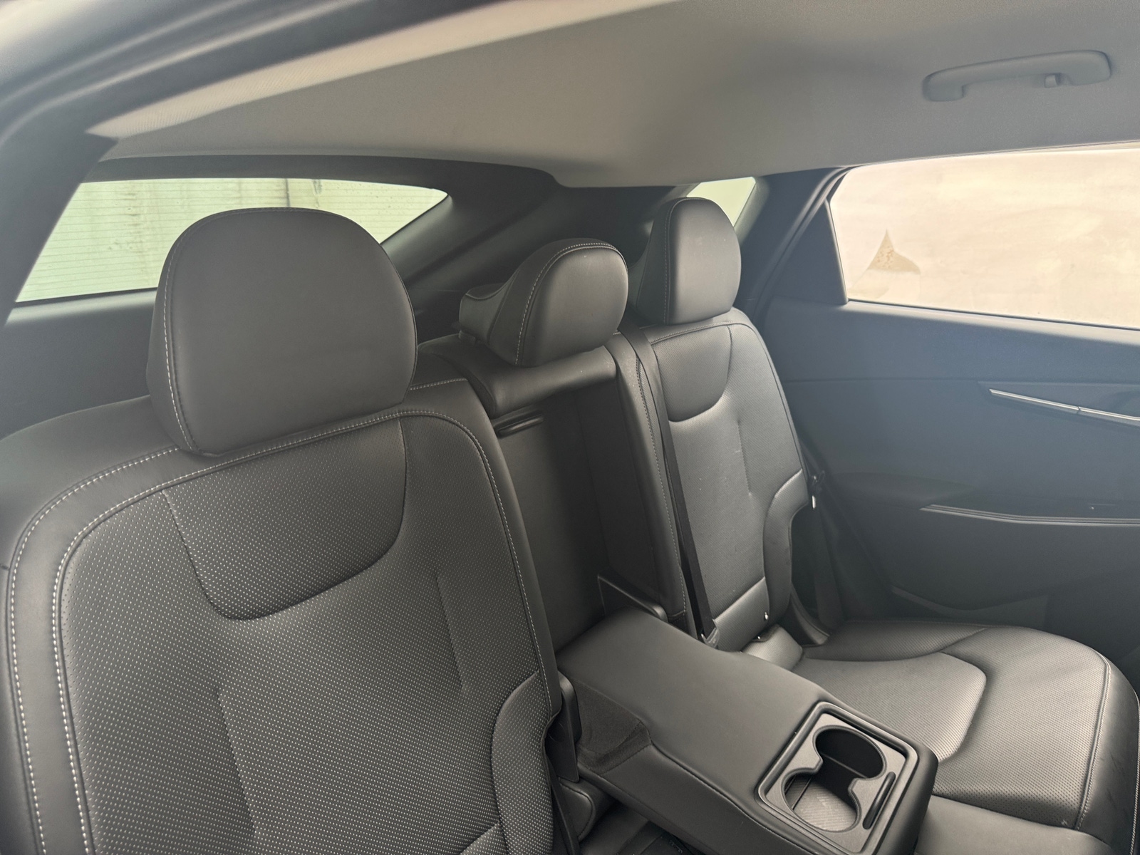 Thumbnail: 2023 Kia EV6 - 5