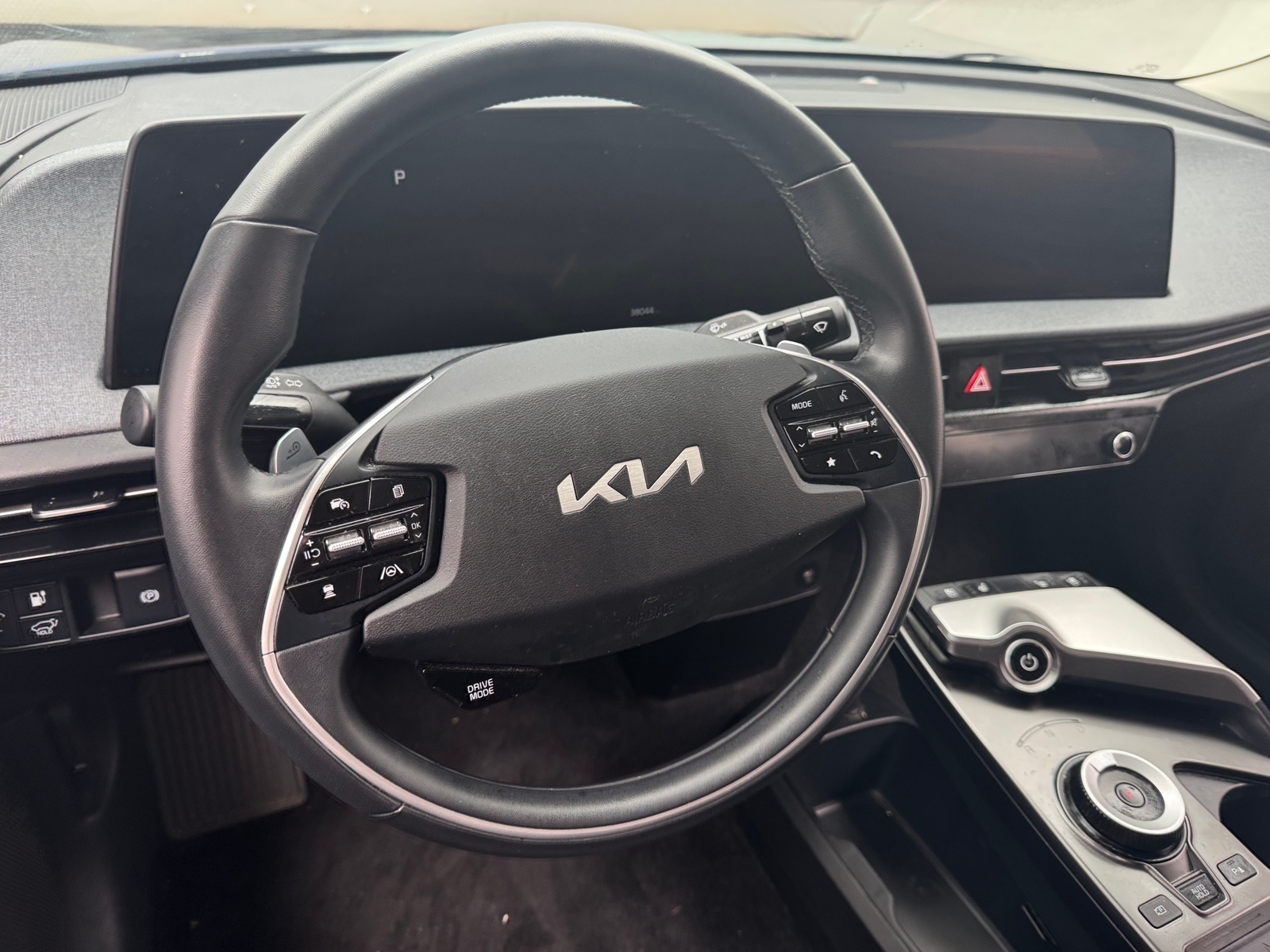 Thumbnail: 2023 Kia EV6 - 4