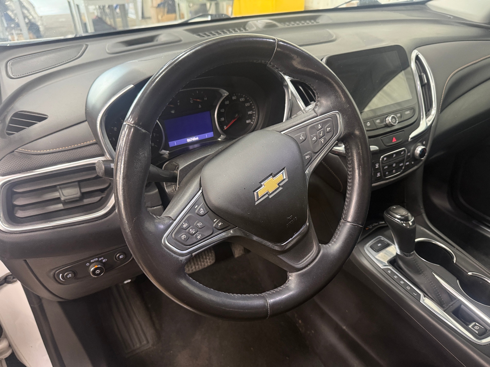 Thumbnail: 2021 Chevrolet Equinox - 4