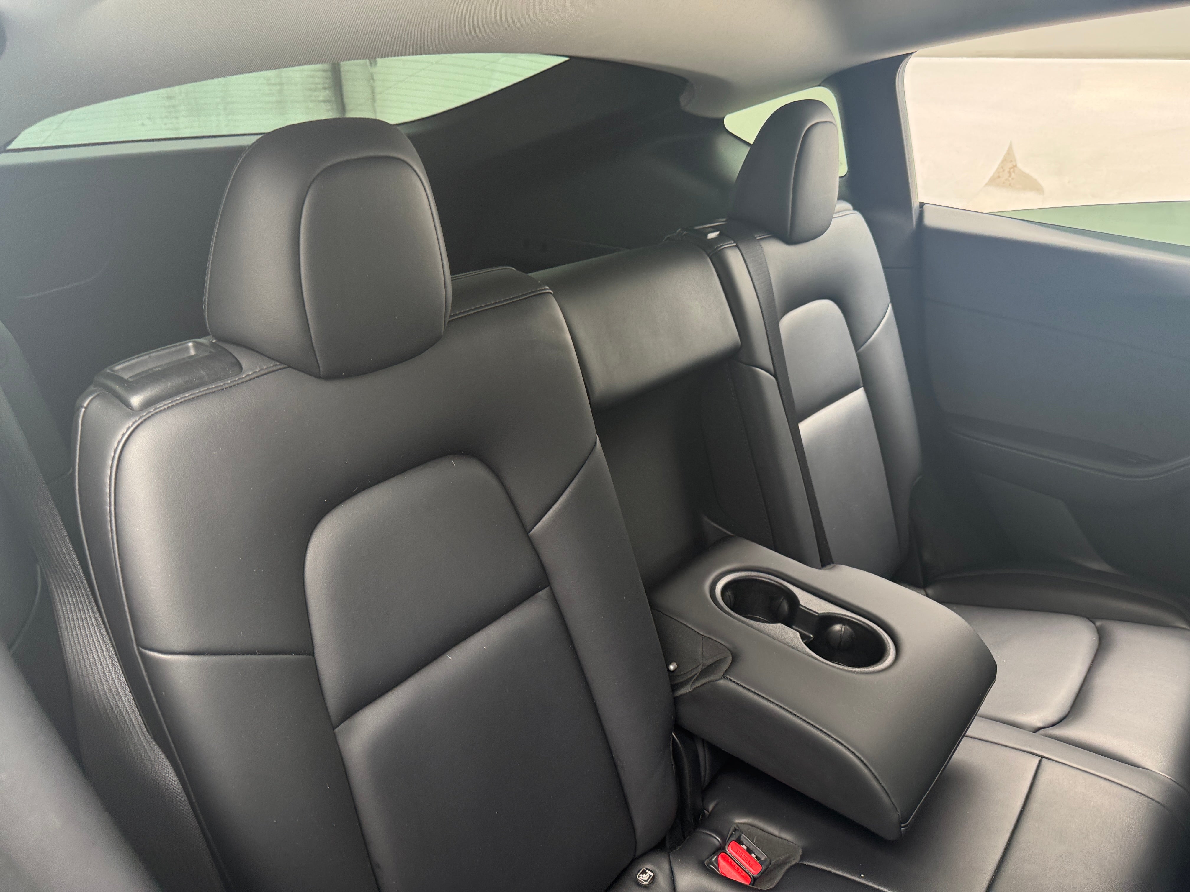 Used 2021 Tesla Model Y Standard Range with VIN 5YJYGDED0MF106134 for sale in Auburn, WA