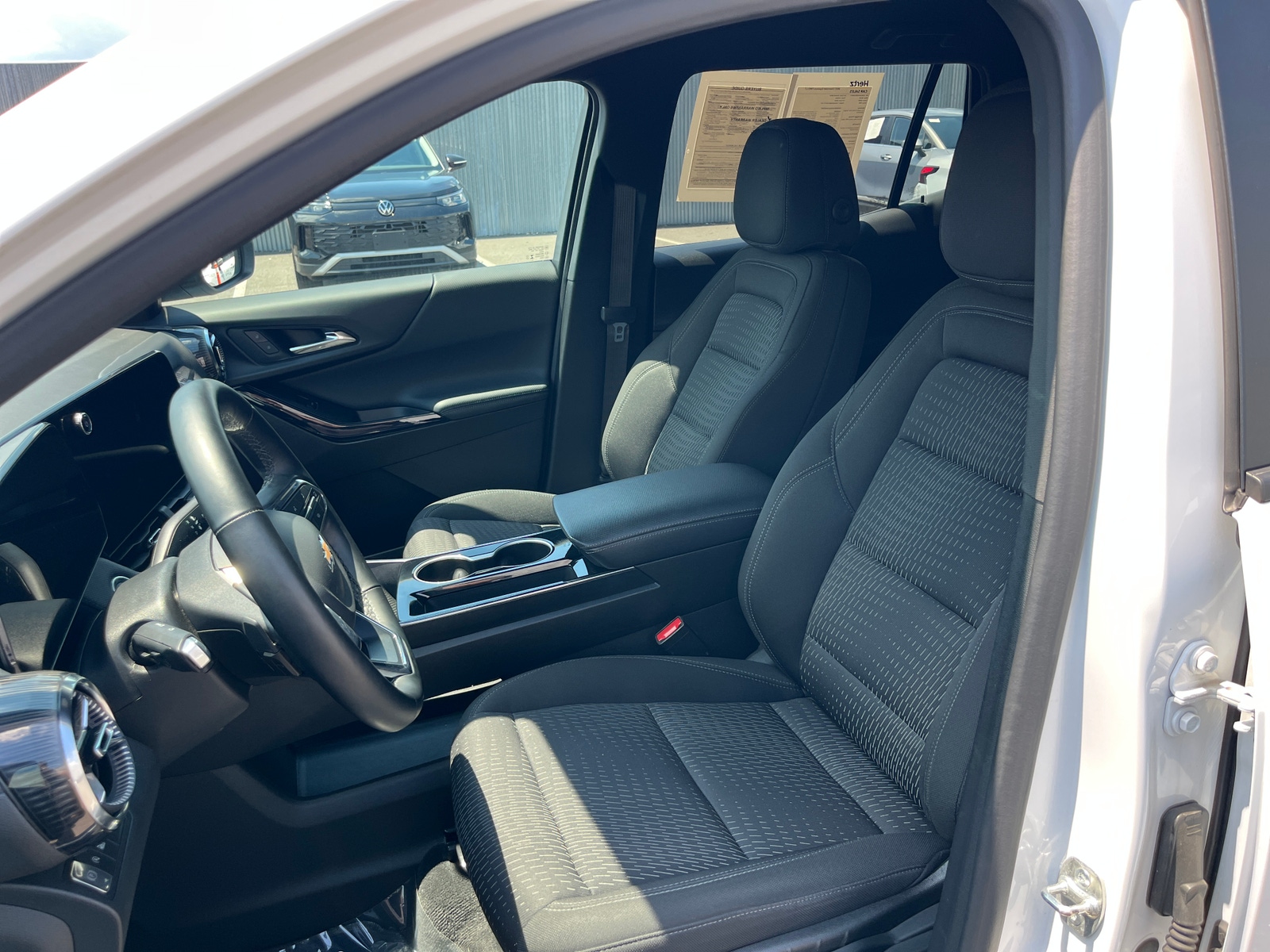 Thumbnail: 2025 Chevrolet Equinox - 2