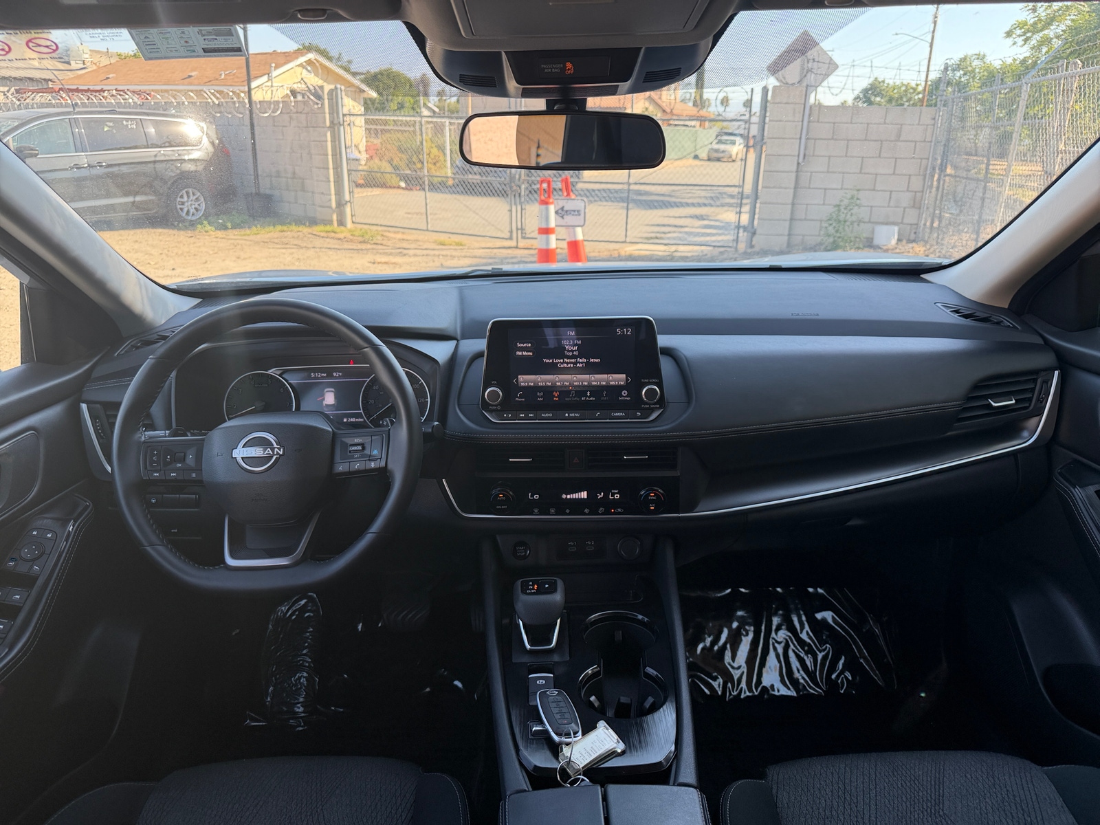 Thumbnail: 2025 Nissan Rogue - 3
