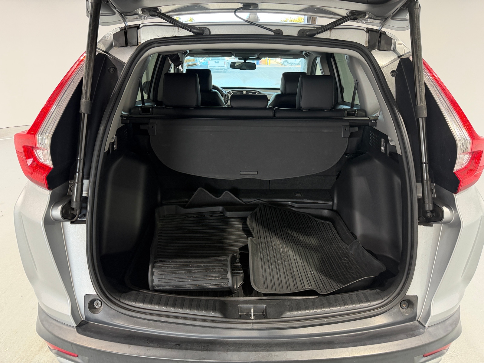 Thumbnail: 2017 Honda CR-V - 6