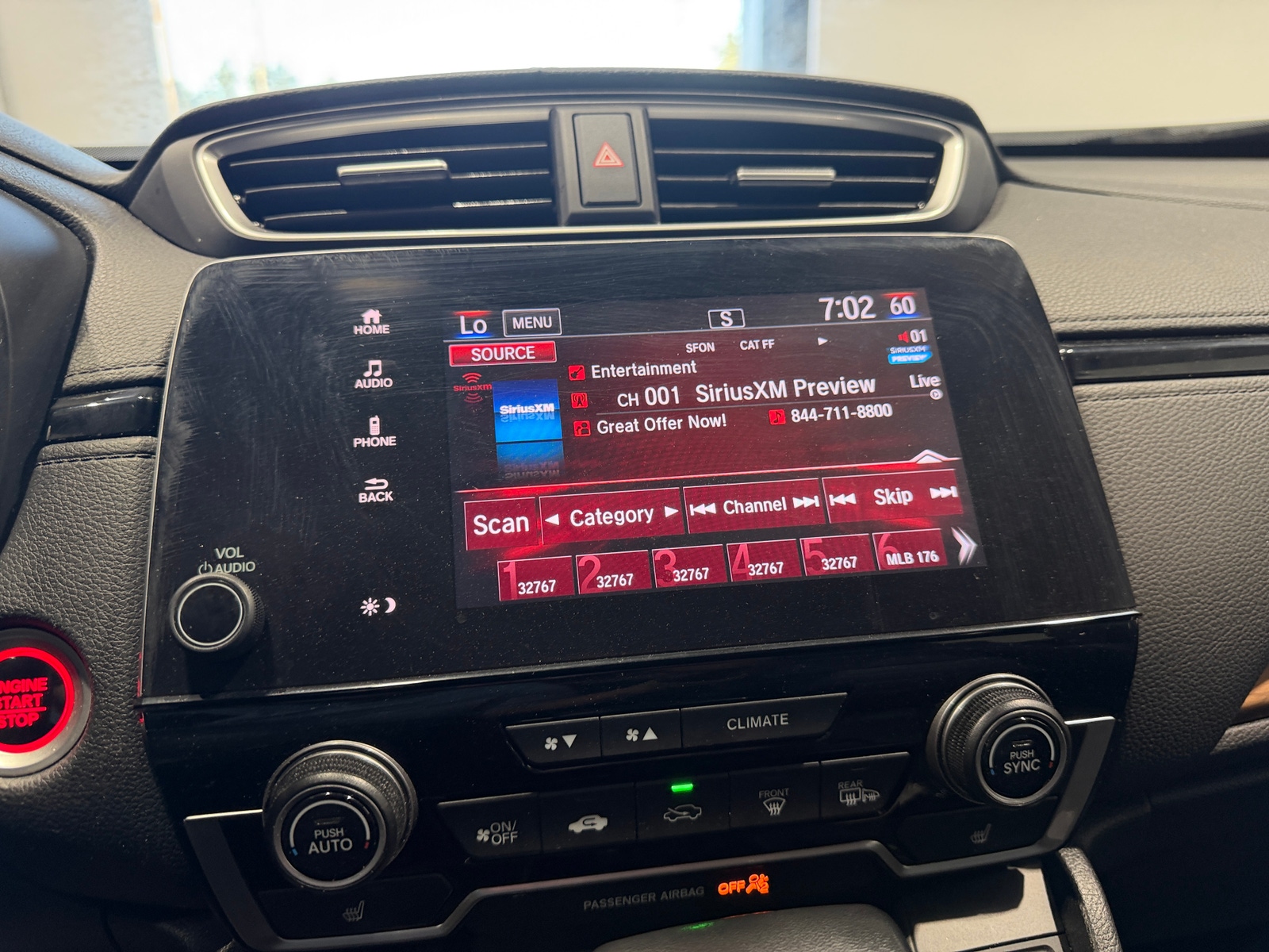 Thumbnail: 2017 Honda CR-V - 3