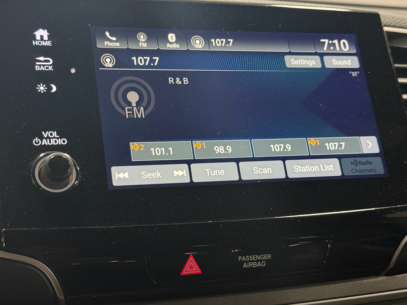 Thumbnail: 2020 Honda Passport - 3