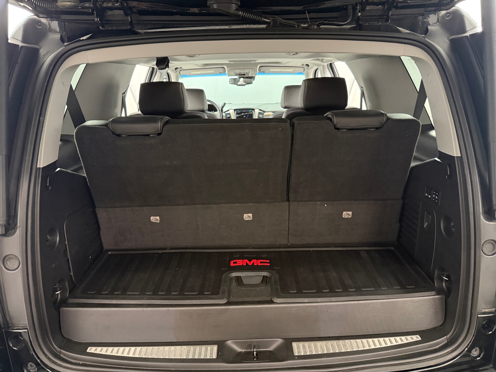 Thumbnail: 2019 GMC Yukon - 6