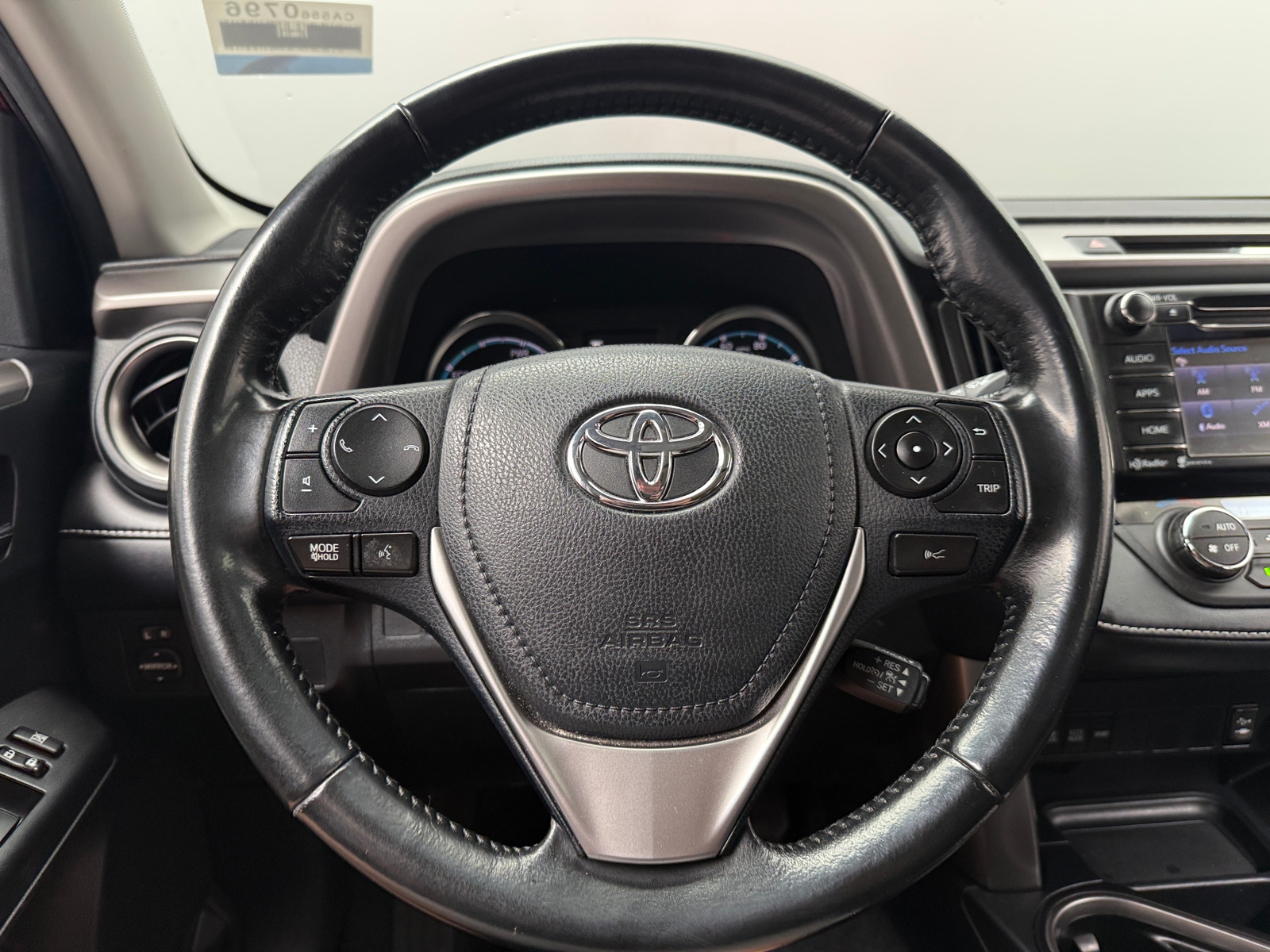 Thumbnail: 2018 Toyota RAV4 - 5