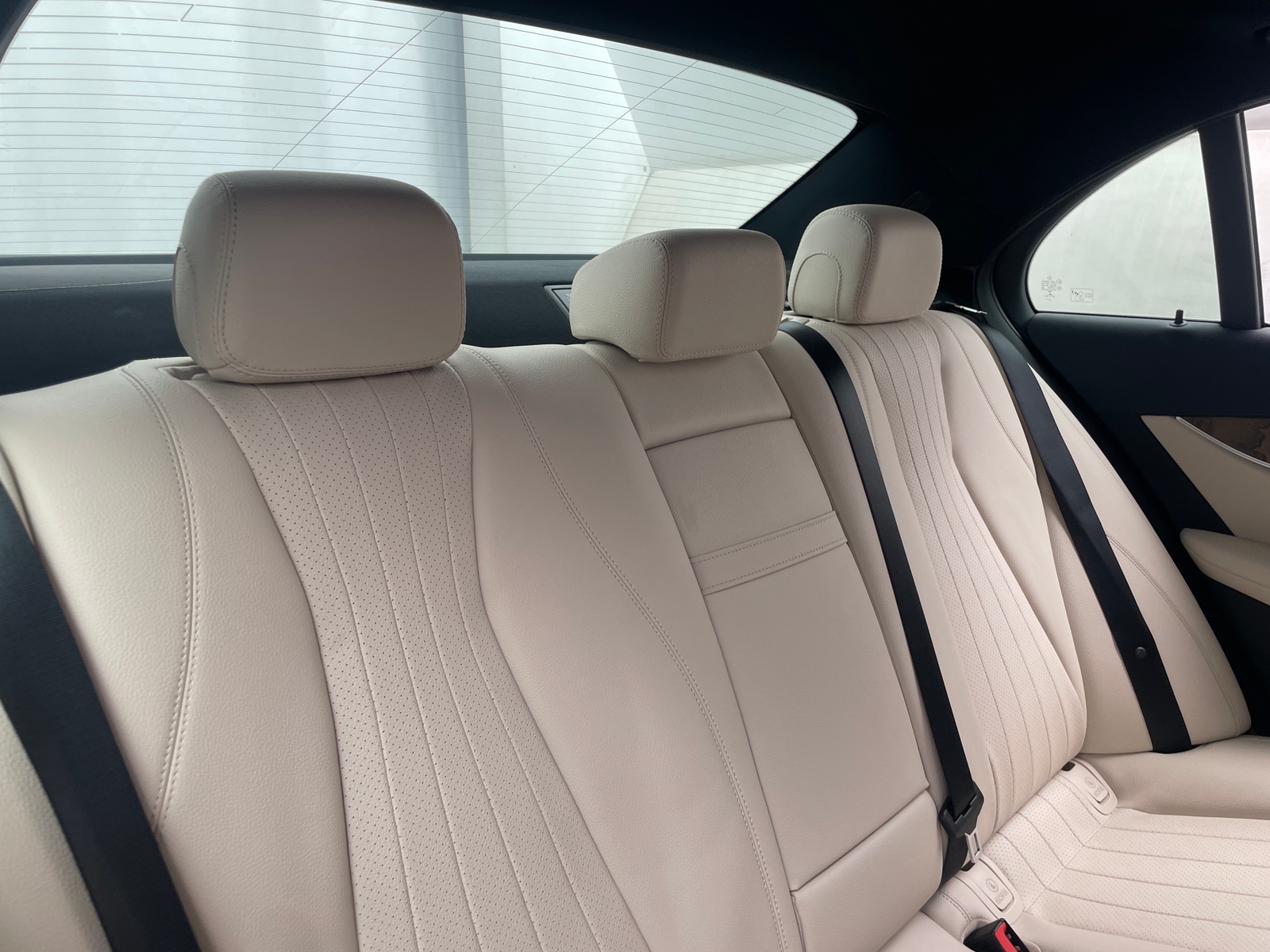 Thumbnail: 2023 Mercedes-Benz E-Class - 5
