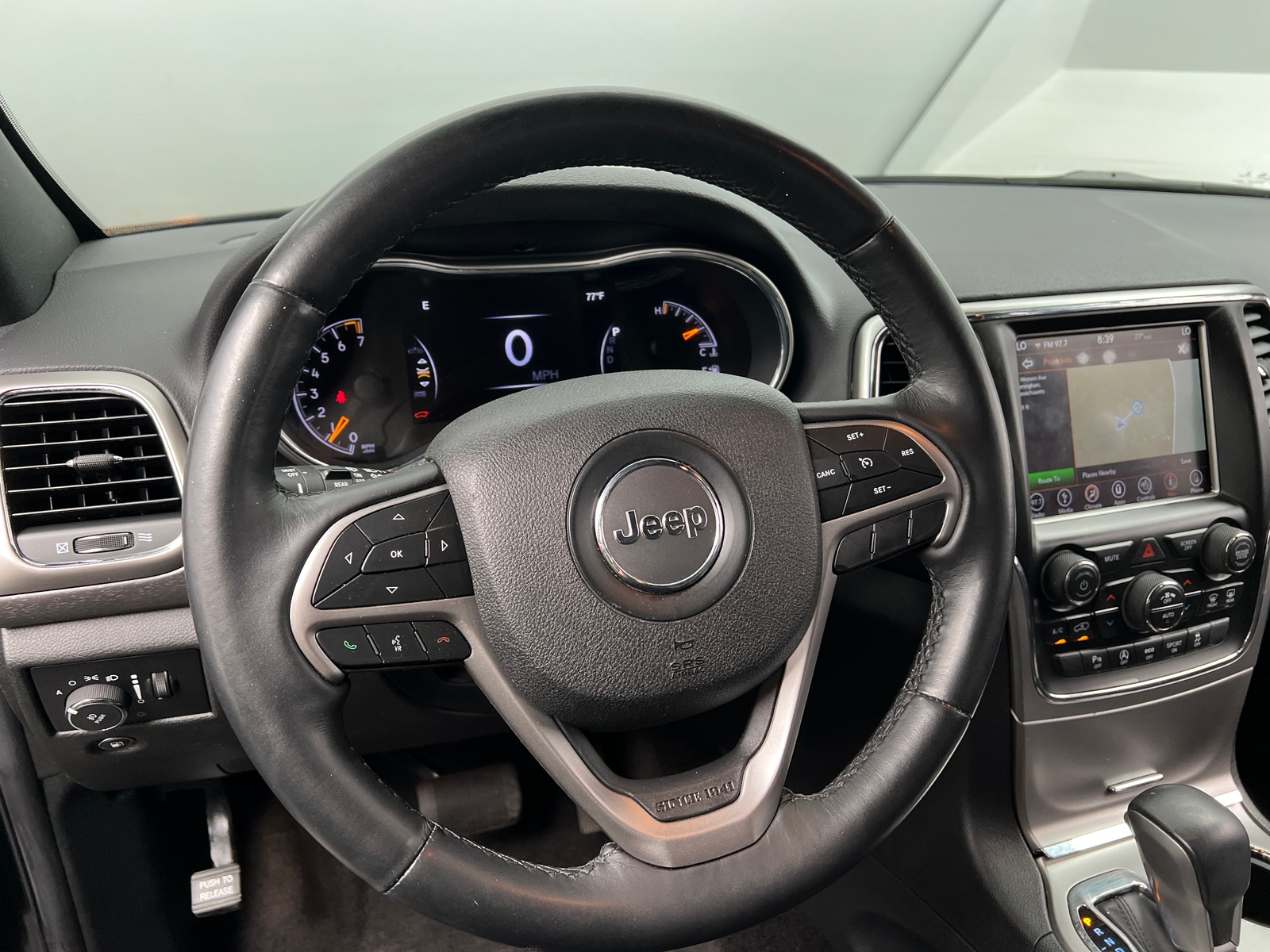 Thumbnail: 2018 Jeep Grand Cherokee - 4