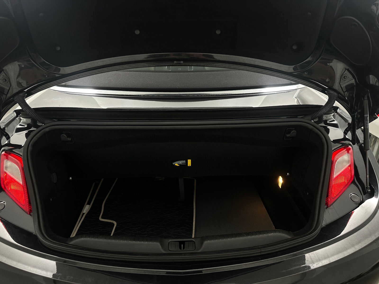 Thumbnail: 2016 Buick Cascada - 6
