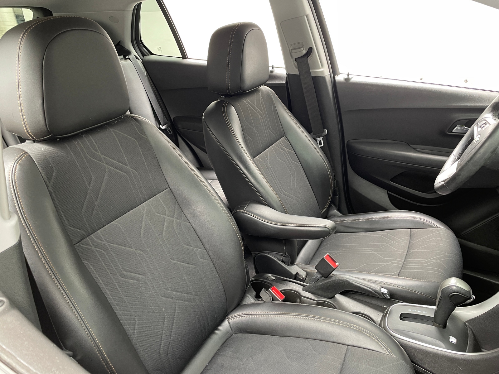 Thumbnail: 2018 Chevrolet Trax - 2