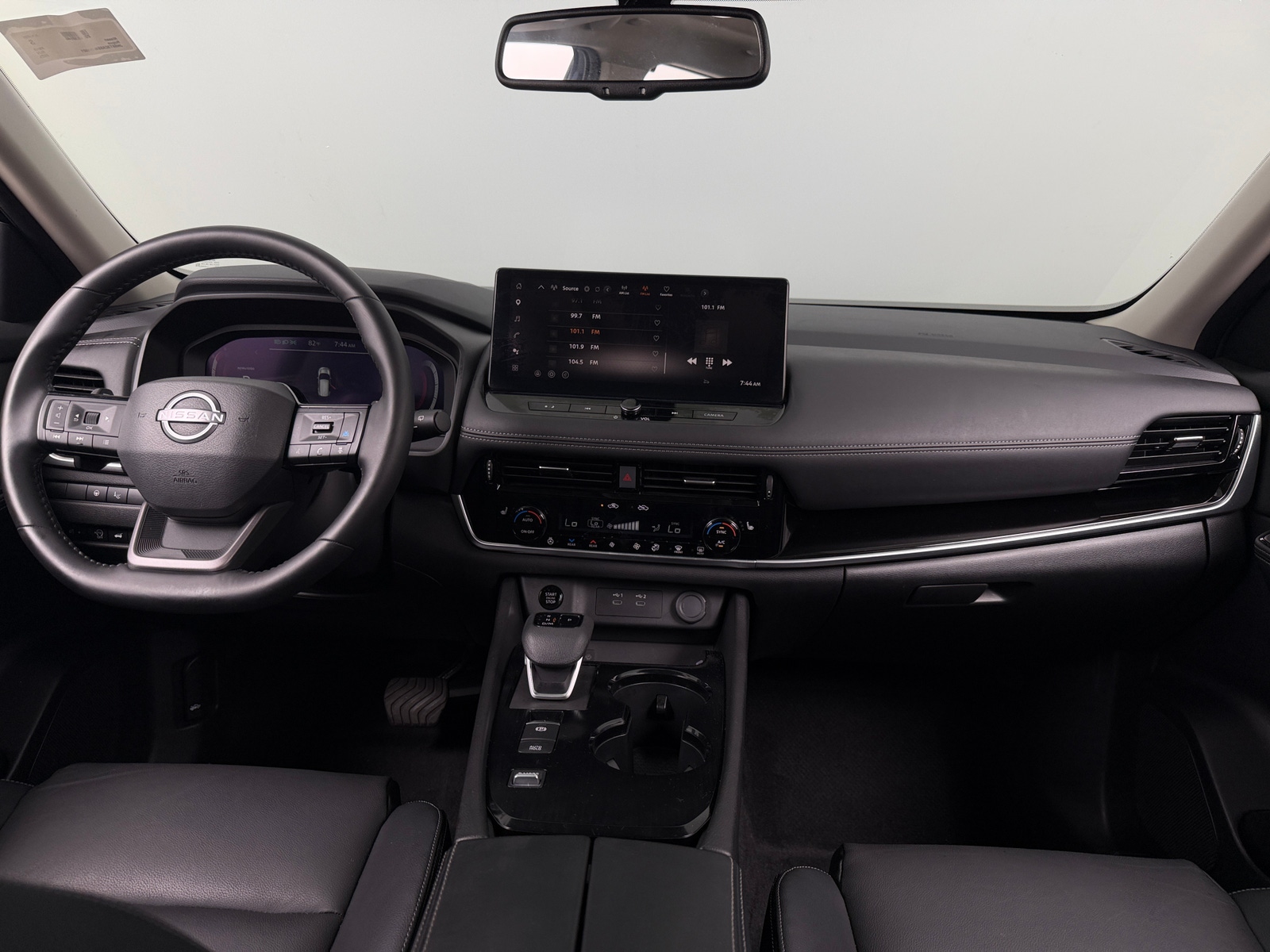 Thumbnail: 2025 Nissan Rogue - 2