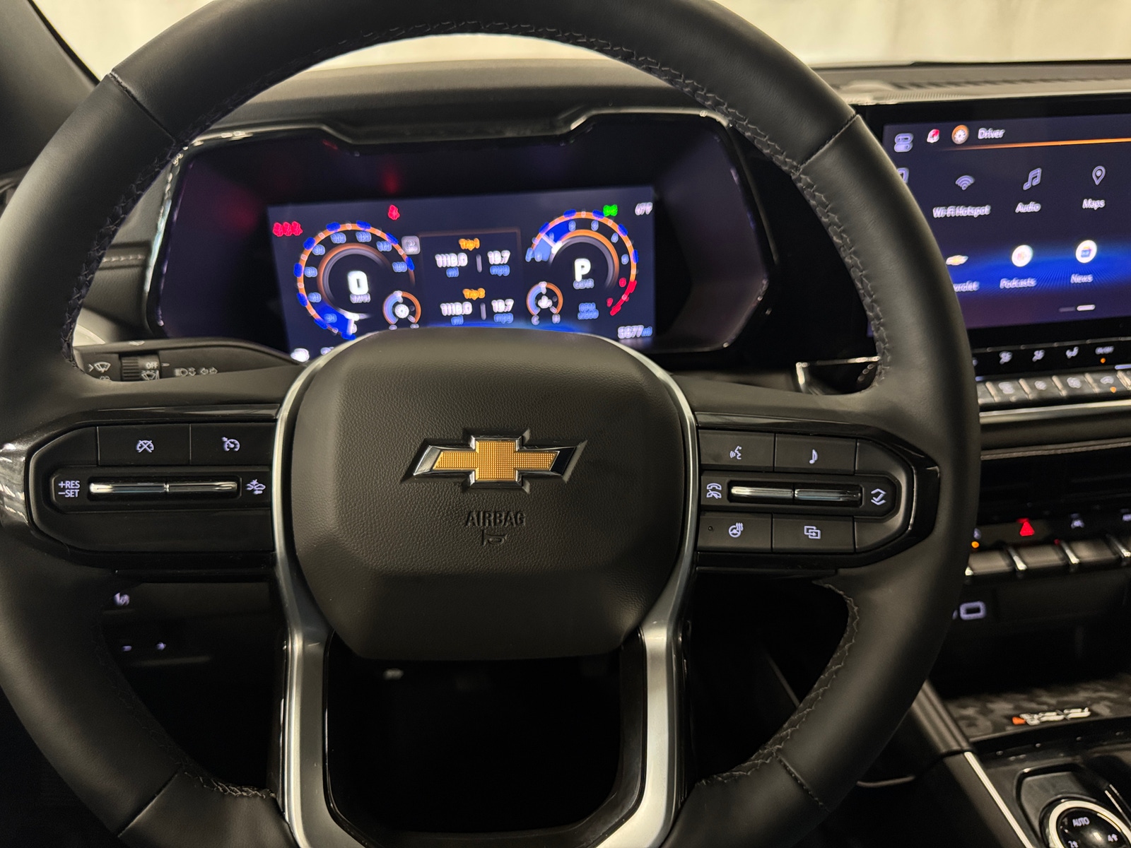 Thumbnail: 2024 Chevrolet Colorado - 5