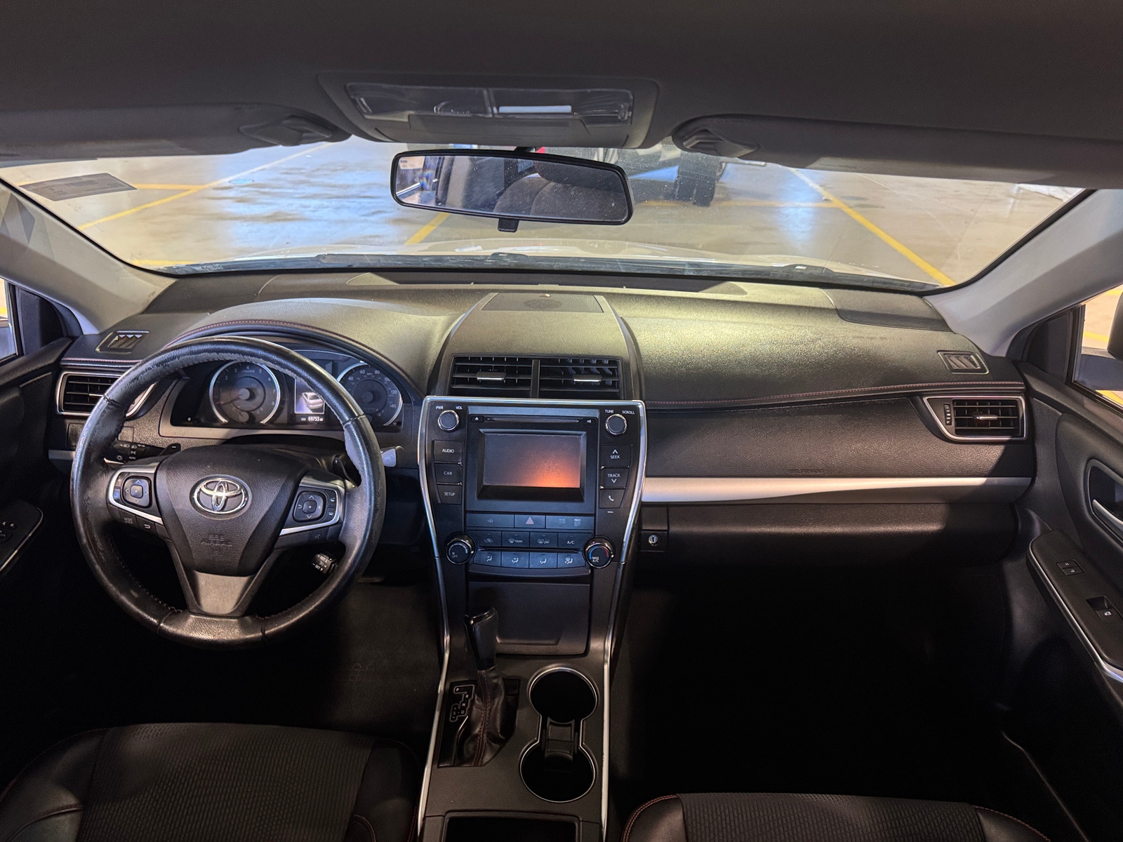 Thumbnail: 2016 Toyota Camry - 3