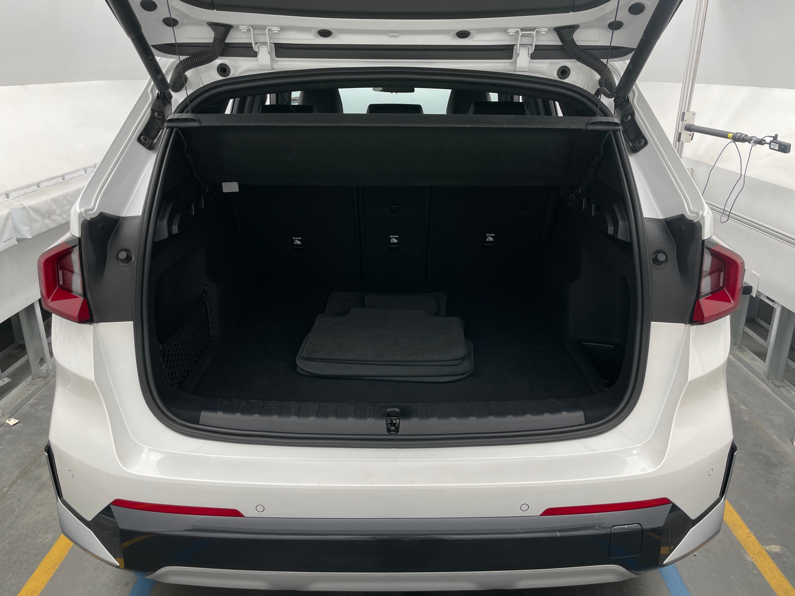 Thumbnail: 2025 BMW X1 - 6