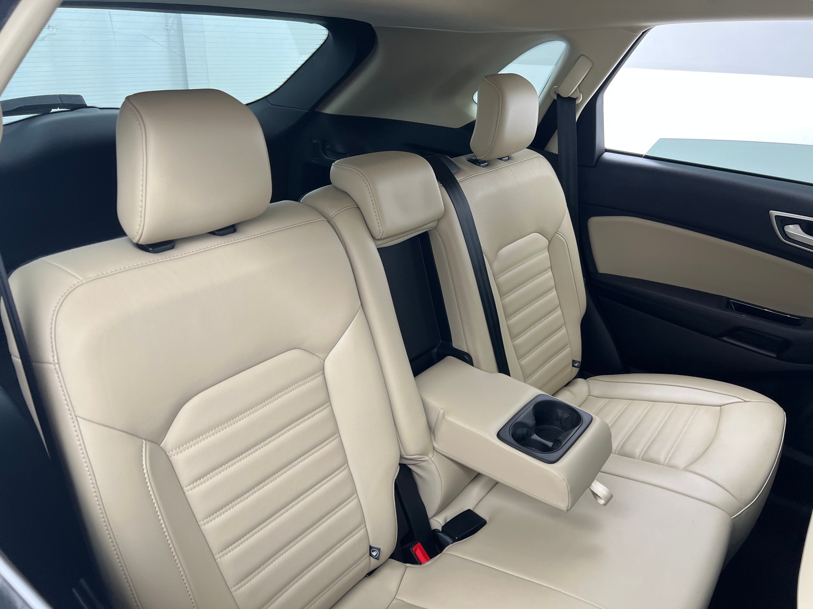 Thumbnail: 2018 Ford Edge - 5