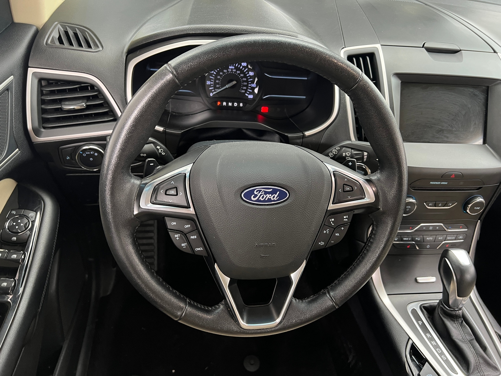 Thumbnail: 2018 Ford Edge - 4