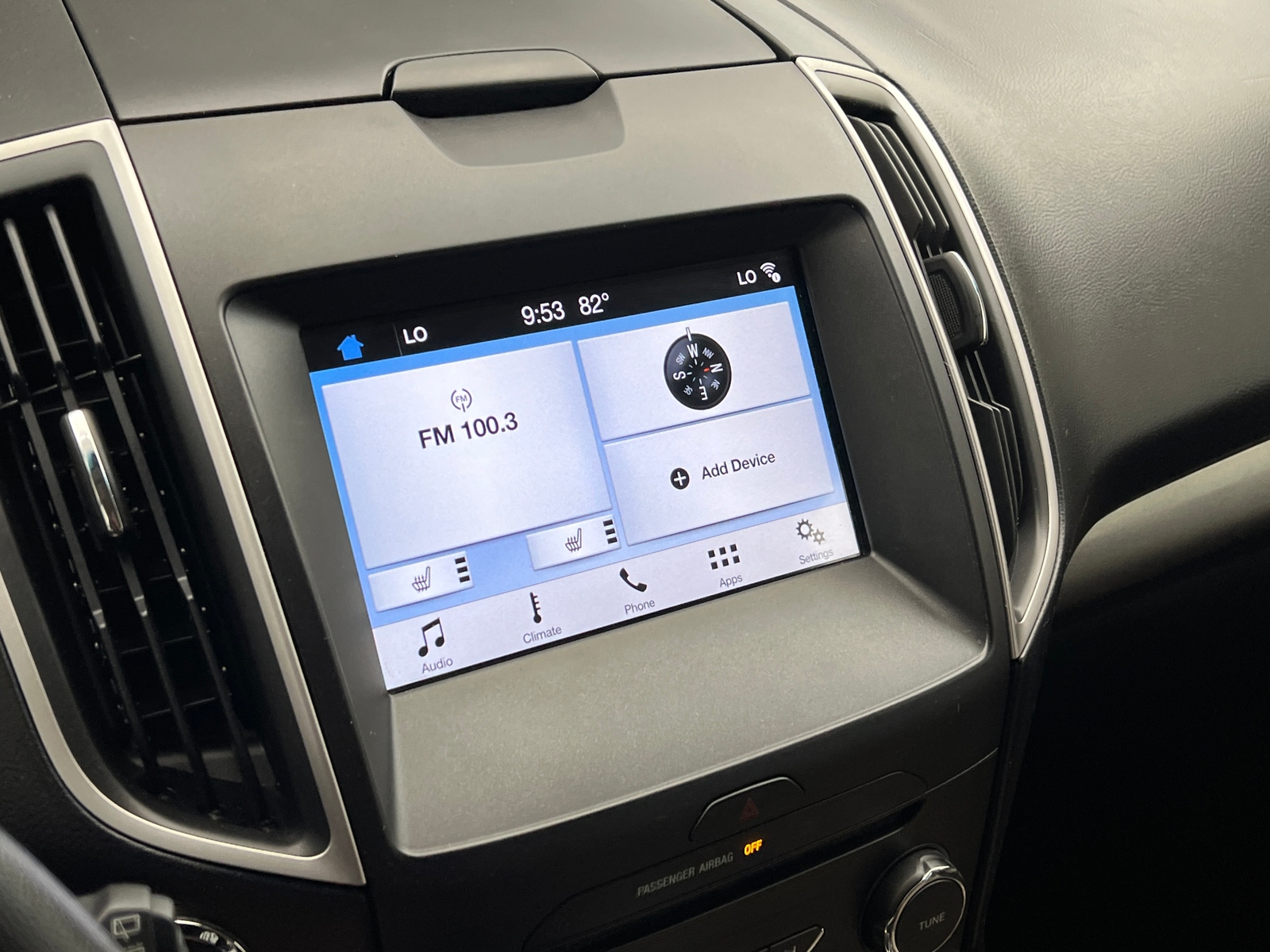 Thumbnail: 2018 Ford Edge - 3