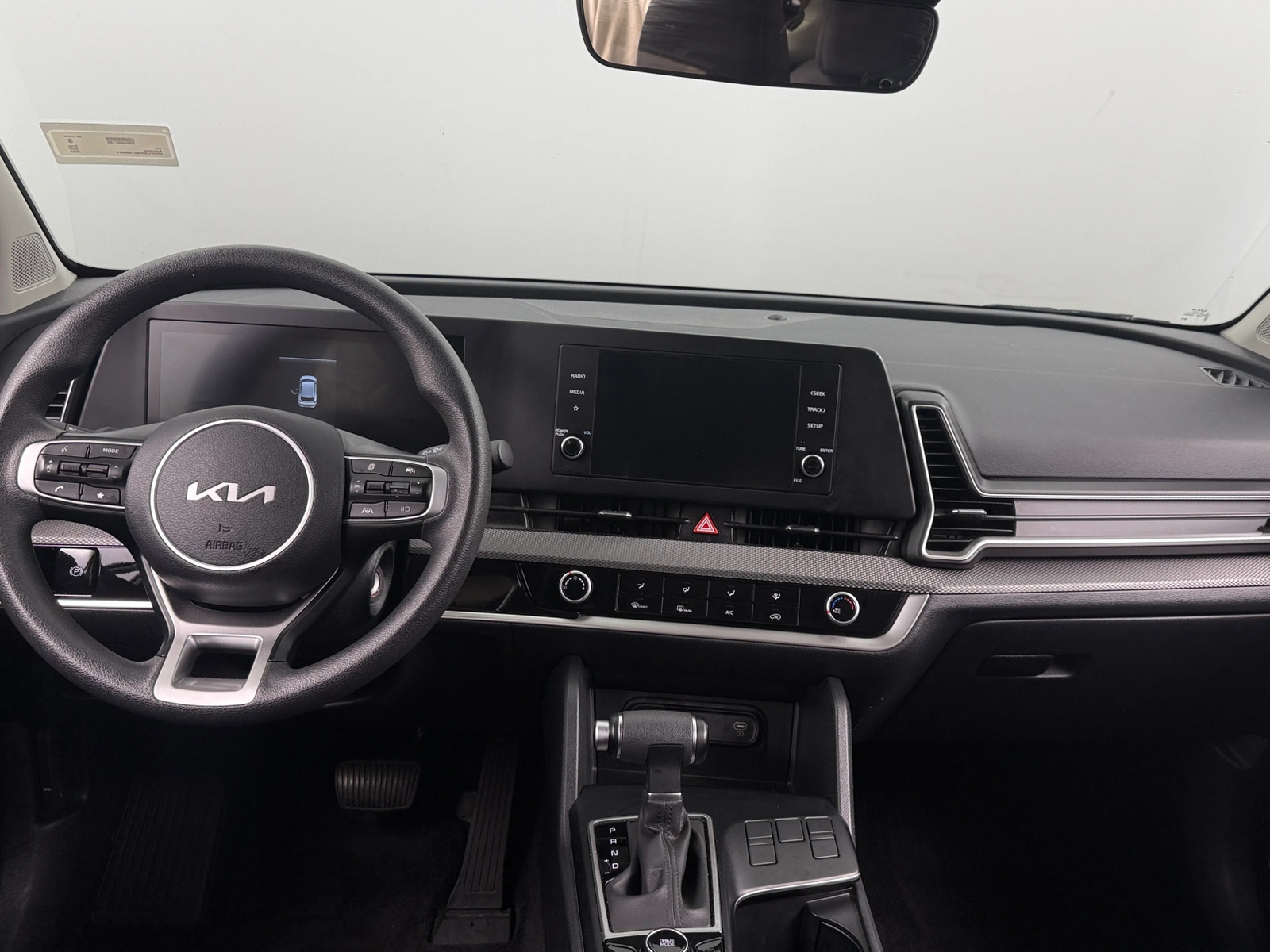 Thumbnail: 2025 Kia Sportage - 3