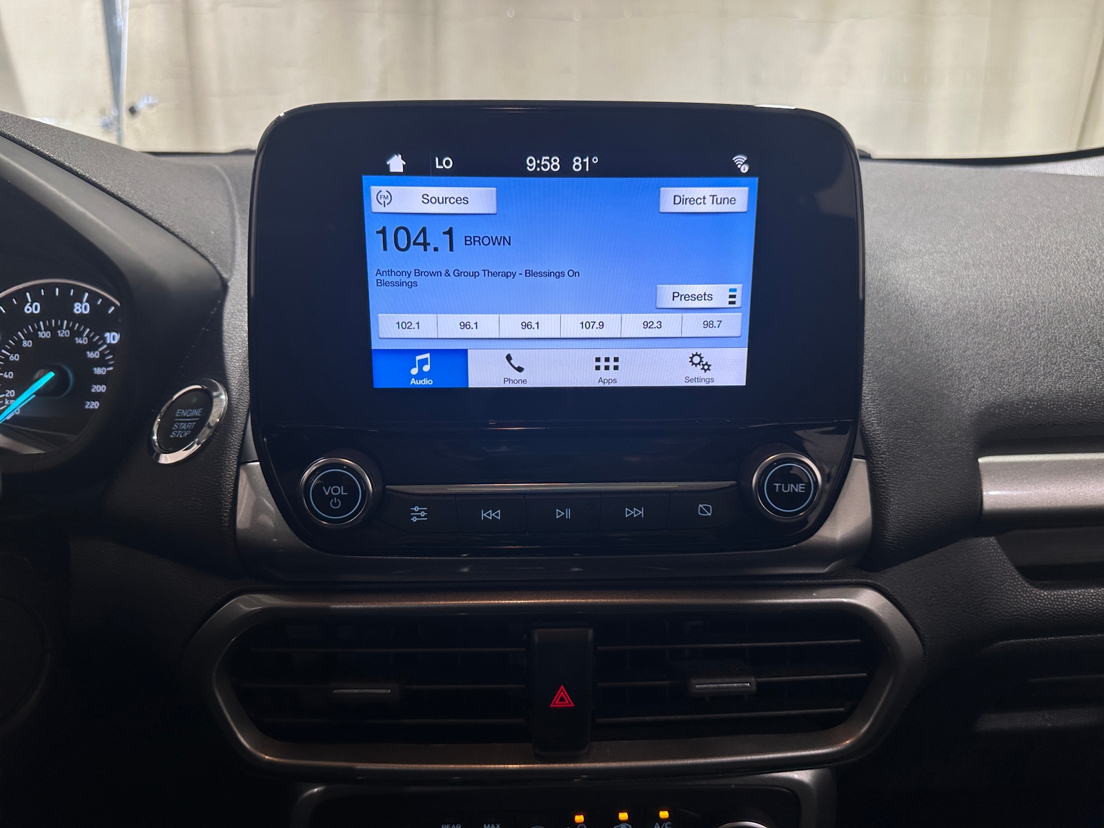 Thumbnail: 2018 Ford EcoSport - 4
