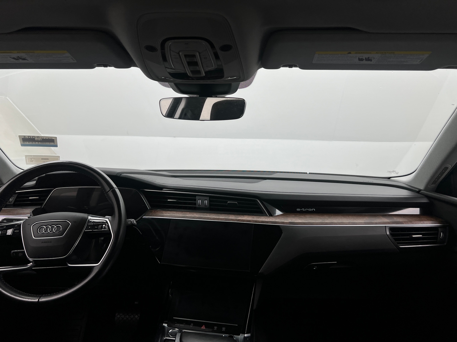 Thumbnail: 2019 Audi e-tron - 2