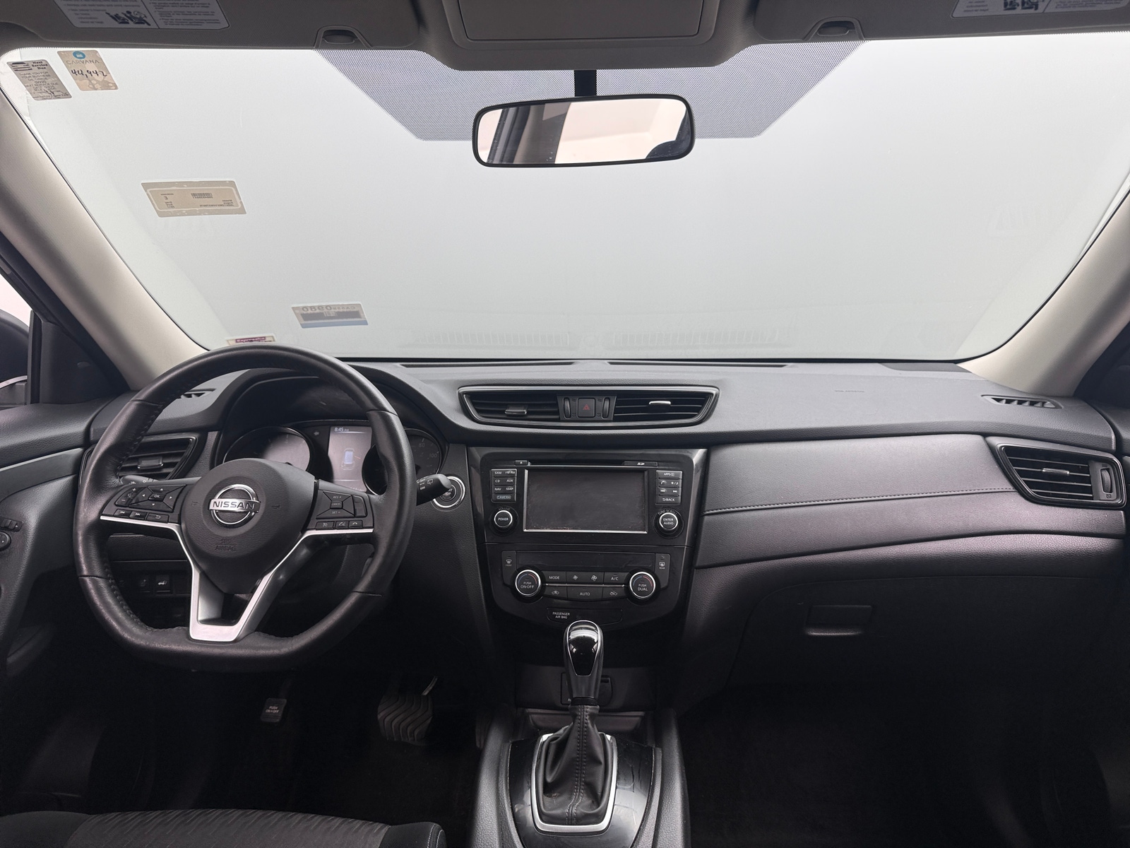 Thumbnail: 2017 Nissan Rogue - 3