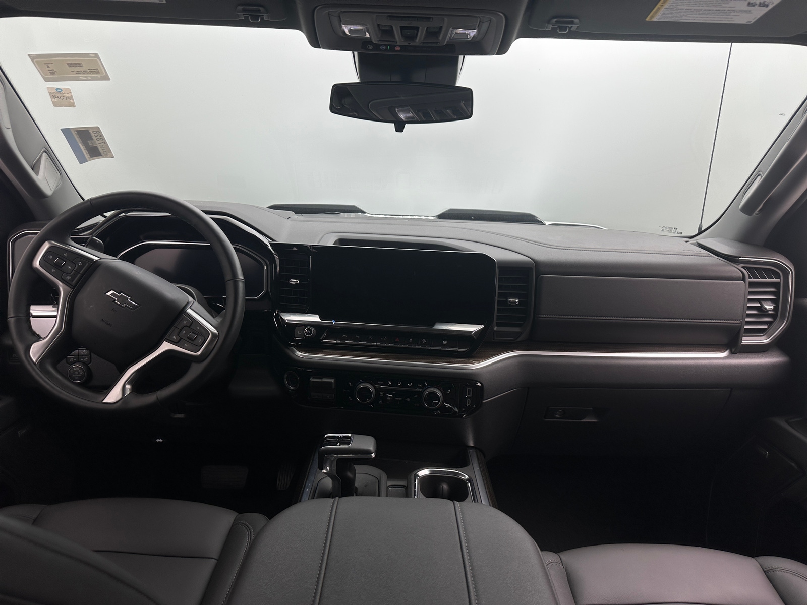 Thumbnail: 2026 Chevrolet Silverado 1500 - 3