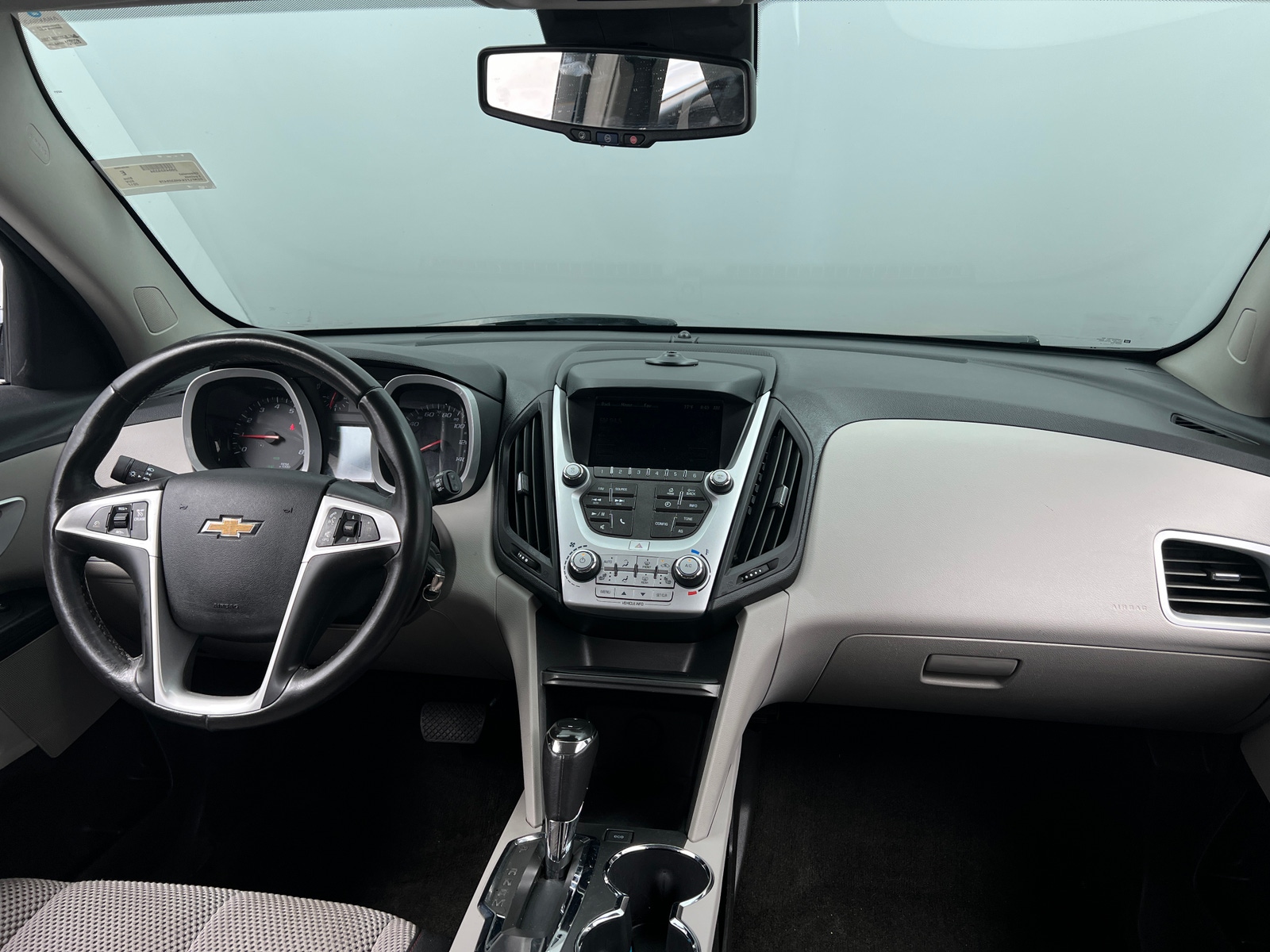 Thumbnail: 2017 Chevrolet Equinox - 3