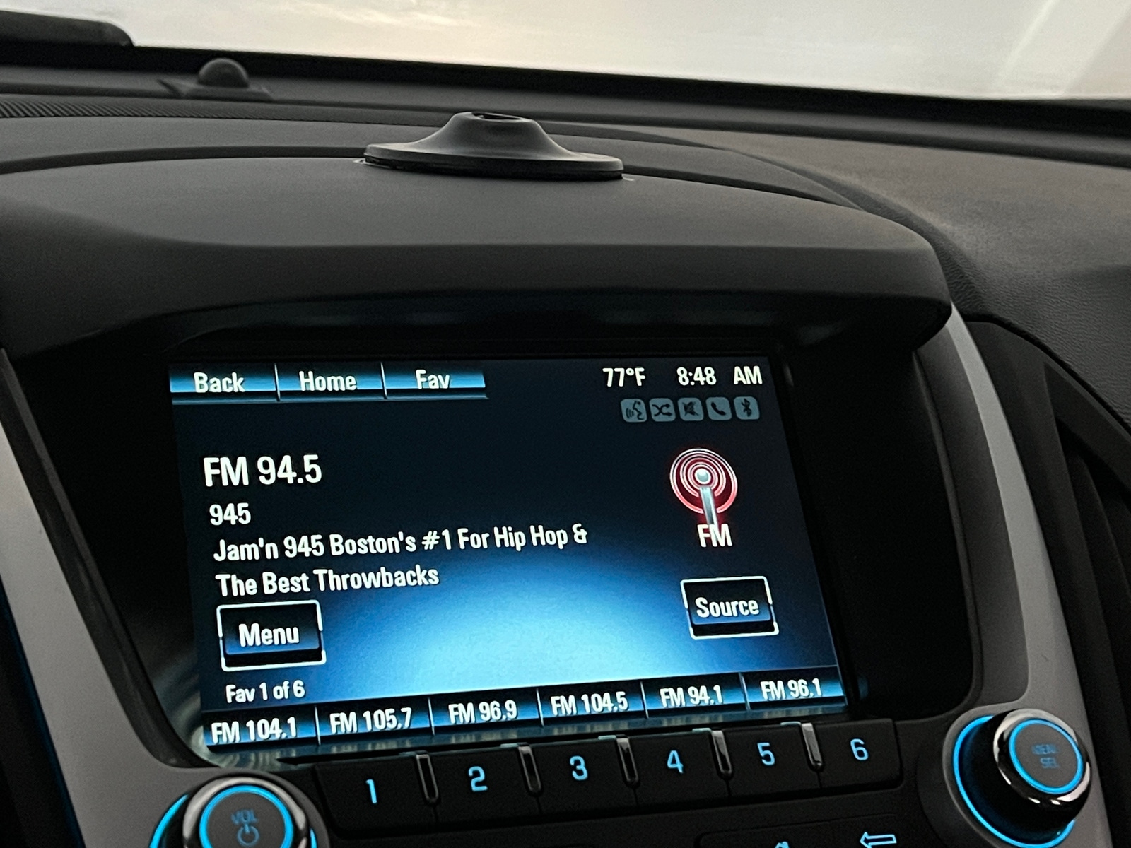 Thumbnail: 2017 Chevrolet Equinox - 4