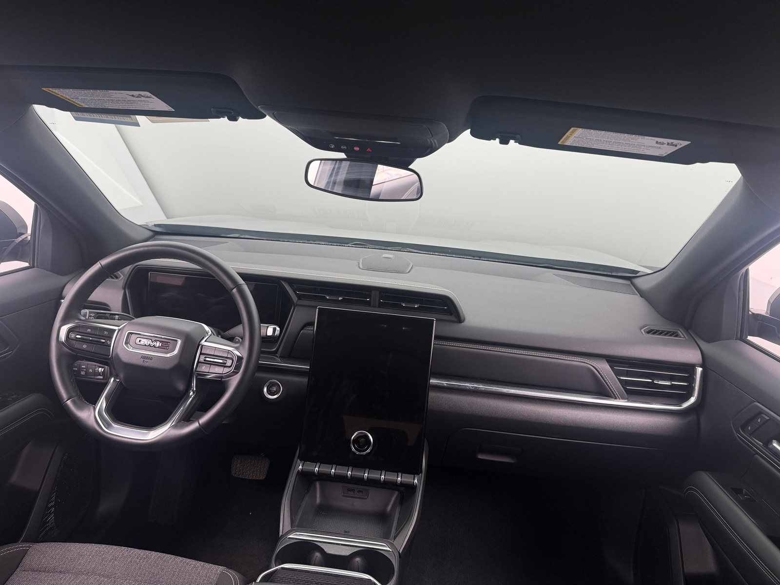 Thumbnail: 2025 GMC Terrain - 3