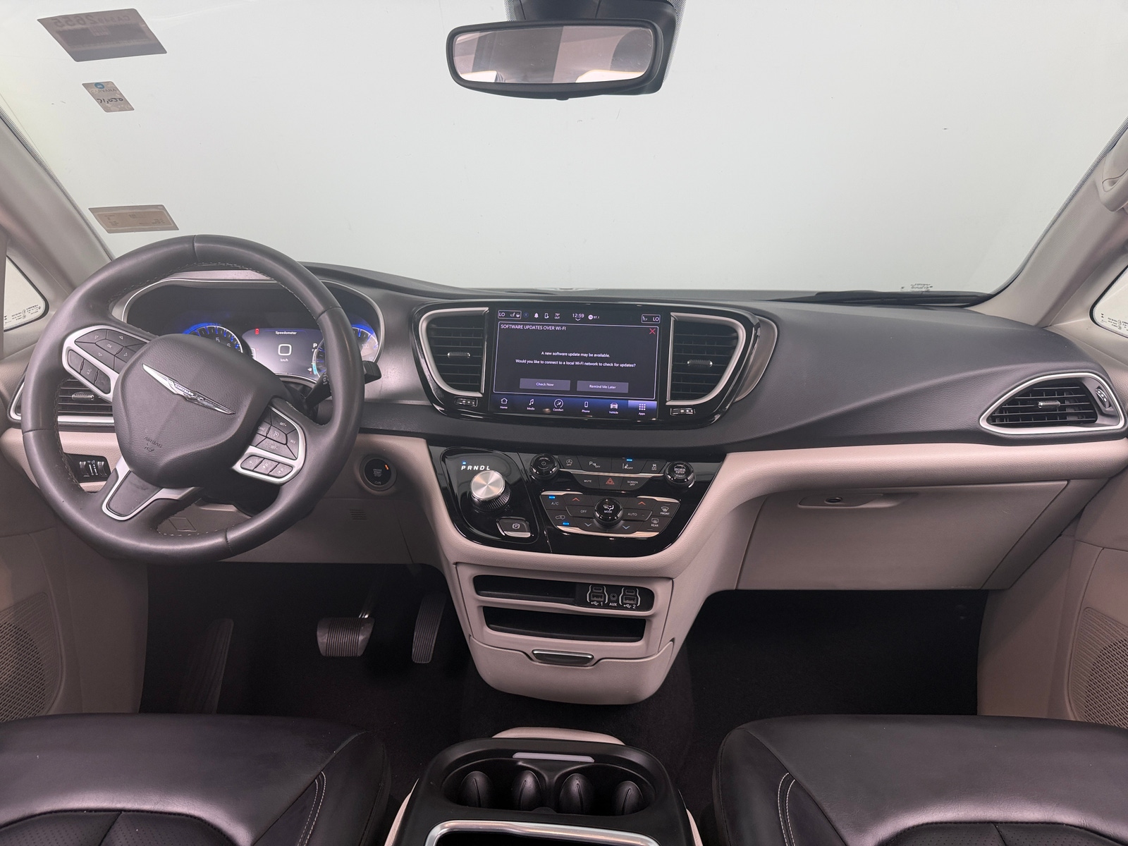Thumbnail: 2023 Chrysler Pacifica - 2