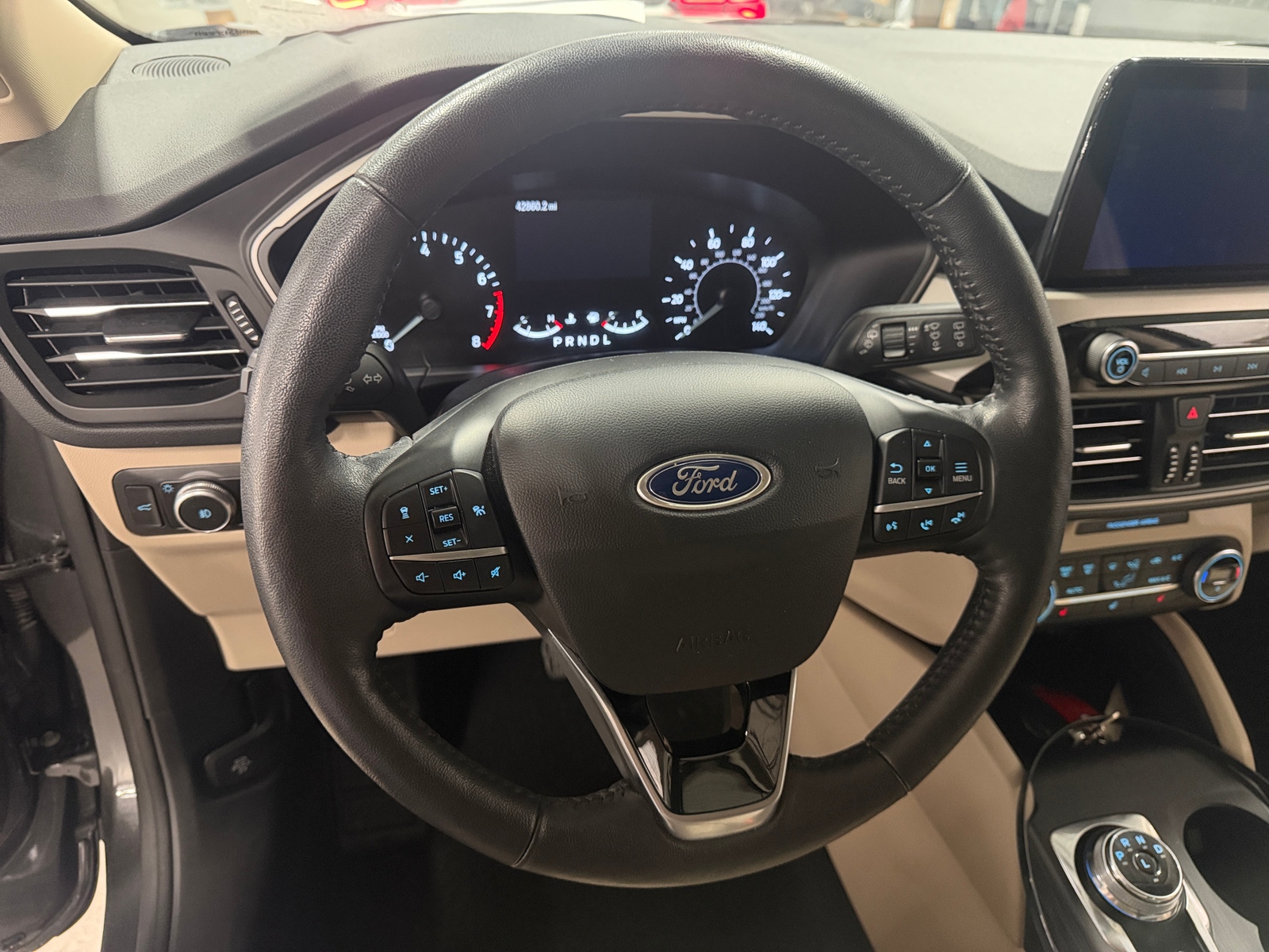 Thumbnail: 2020 Ford Escape - 4
