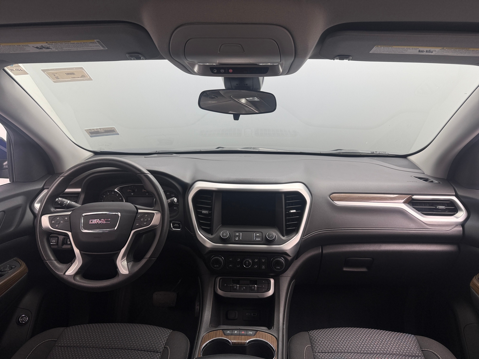 Thumbnail: 2023 GMC Acadia - 3