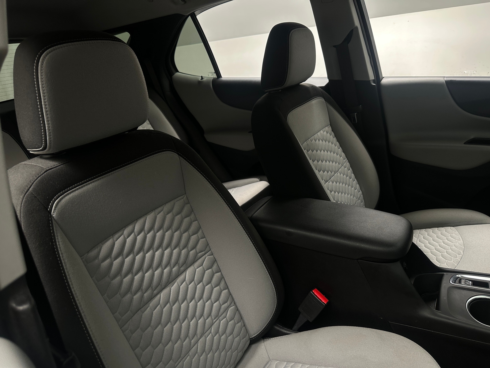 Thumbnail: 2021 Chevrolet Equinox - 2