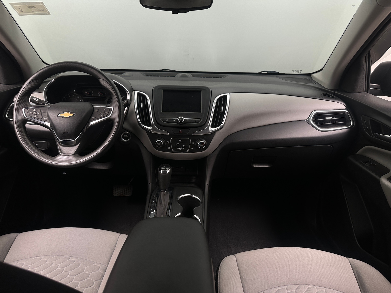 Thumbnail: 2021 Chevrolet Equinox - 3