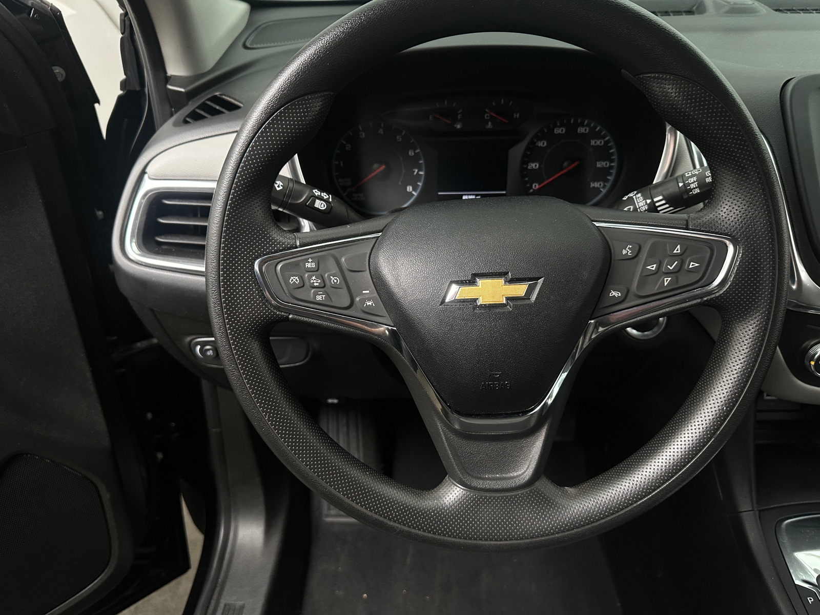 Thumbnail: 2021 Chevrolet Equinox - 5