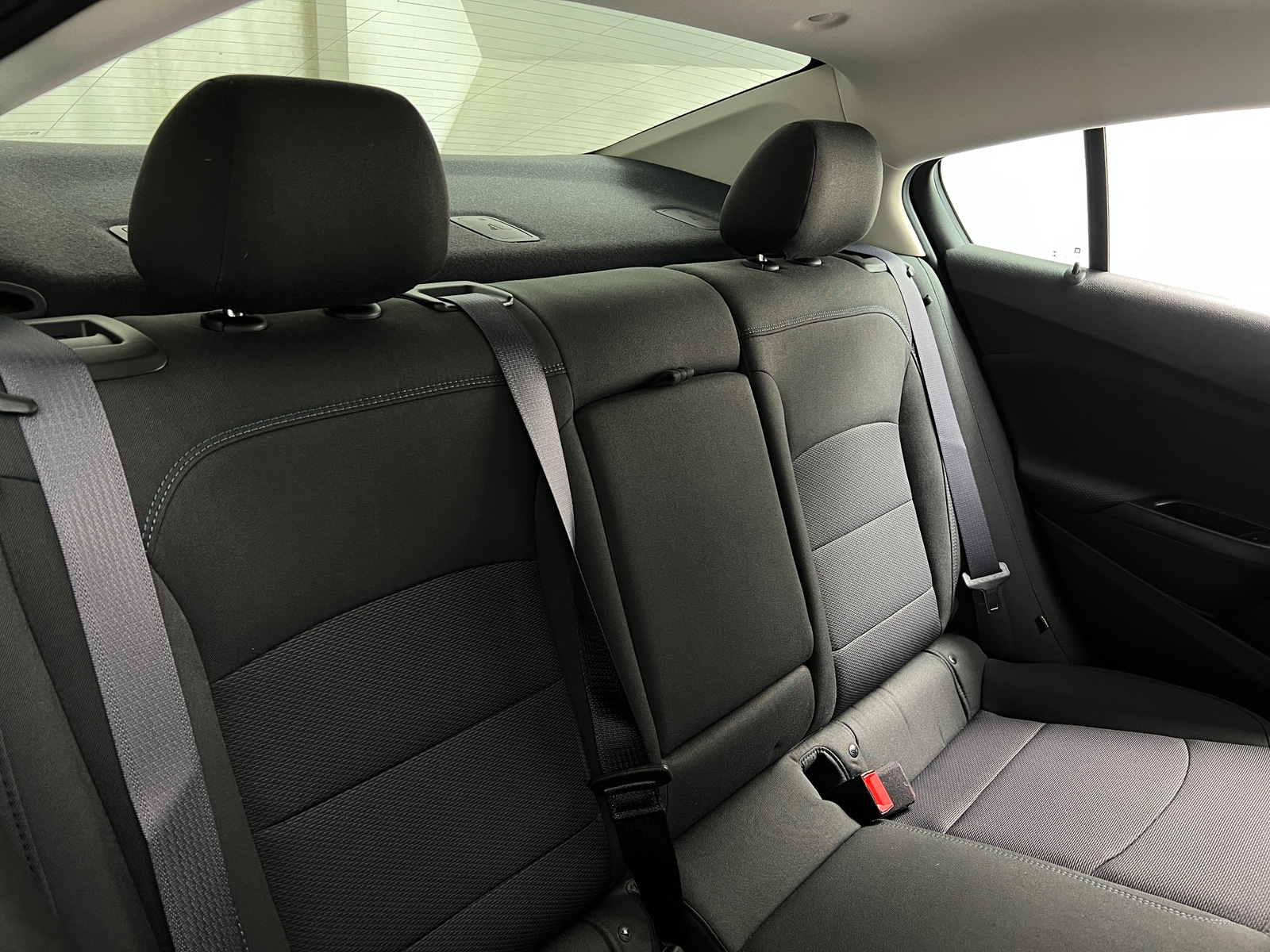 Thumbnail: 2017 Chevrolet Cruze - 6