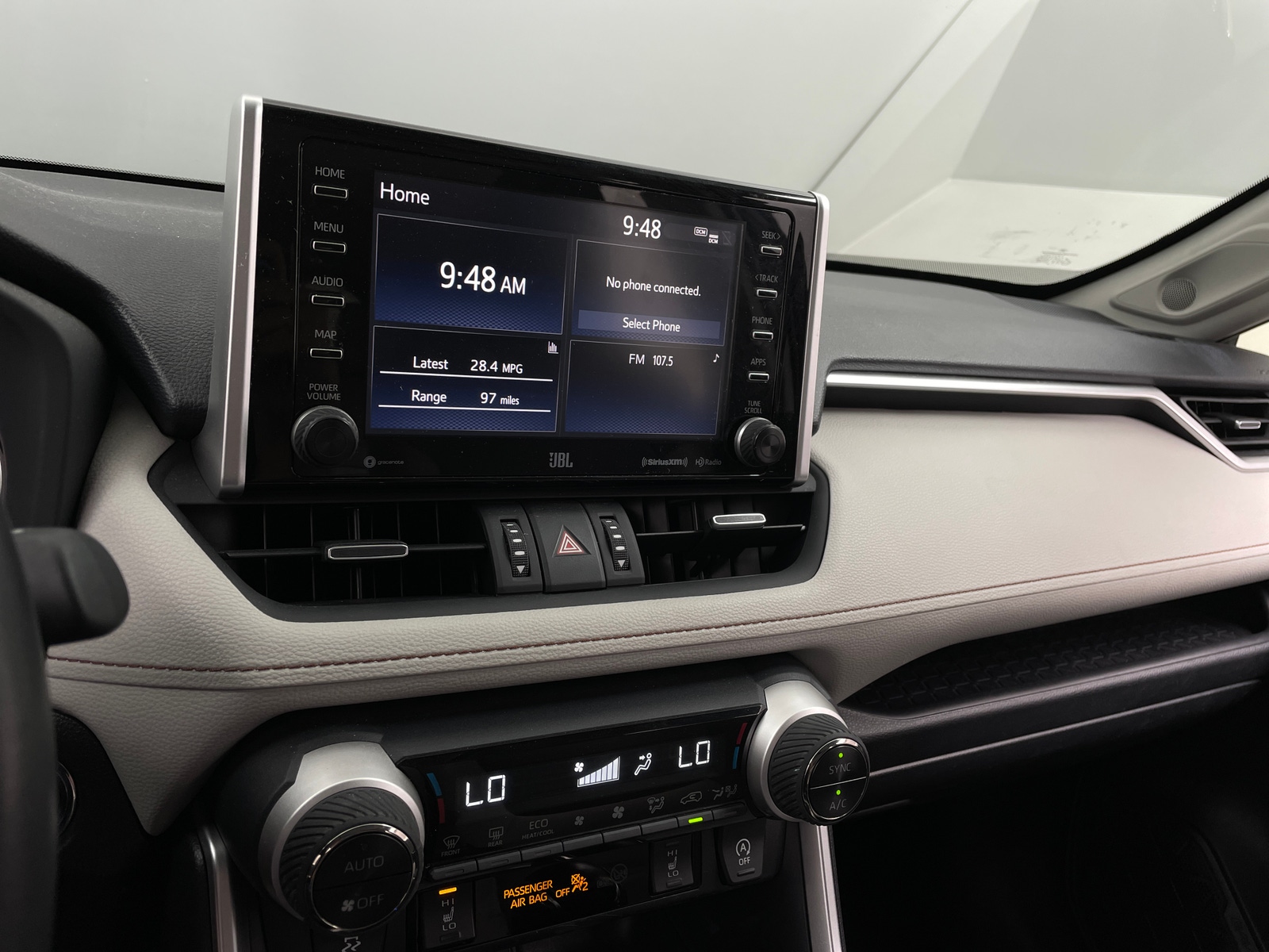 Thumbnail: 2020 Toyota RAV4 - 3