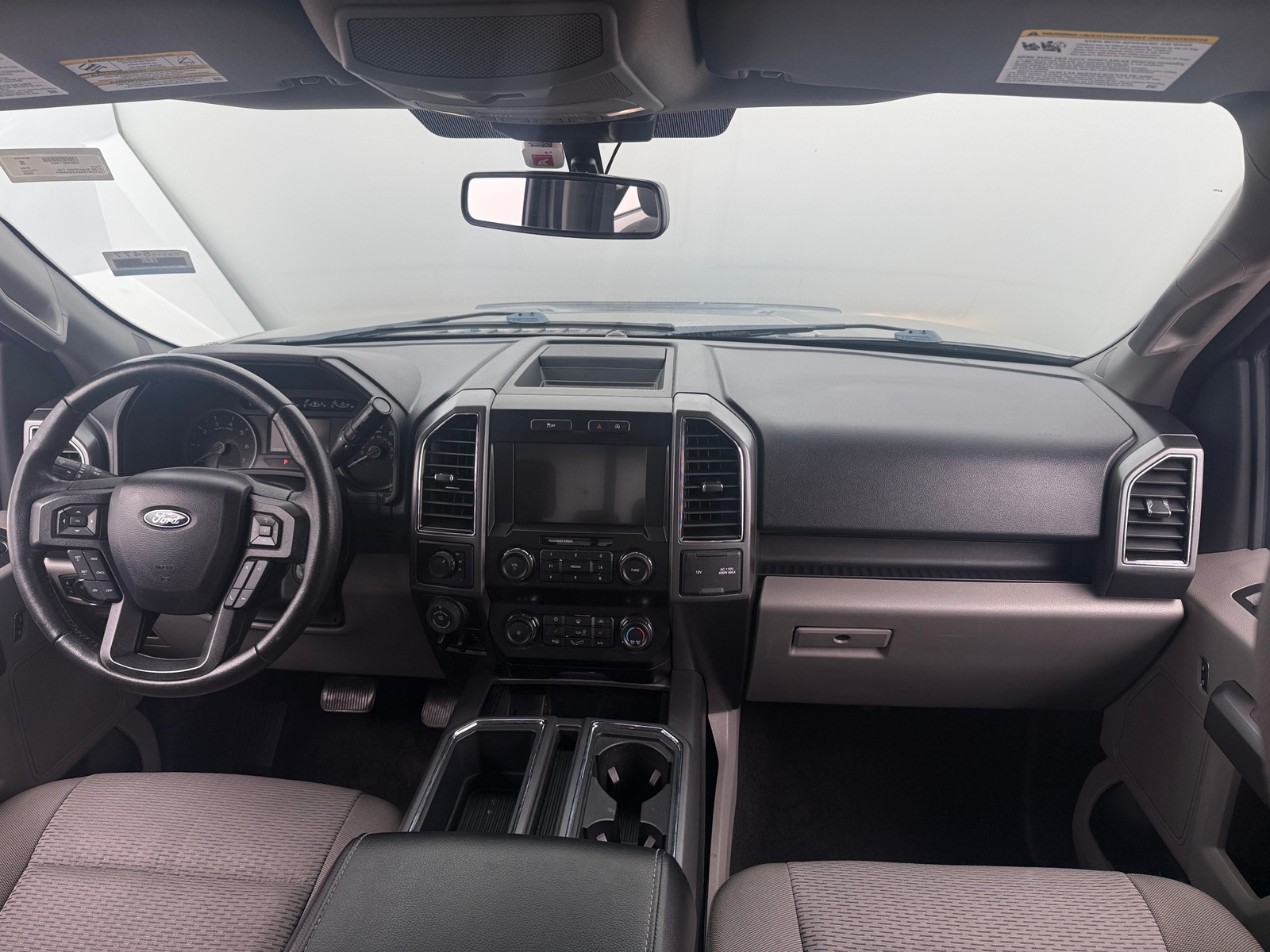 Thumbnail: 2020 Ford Econoline - 3