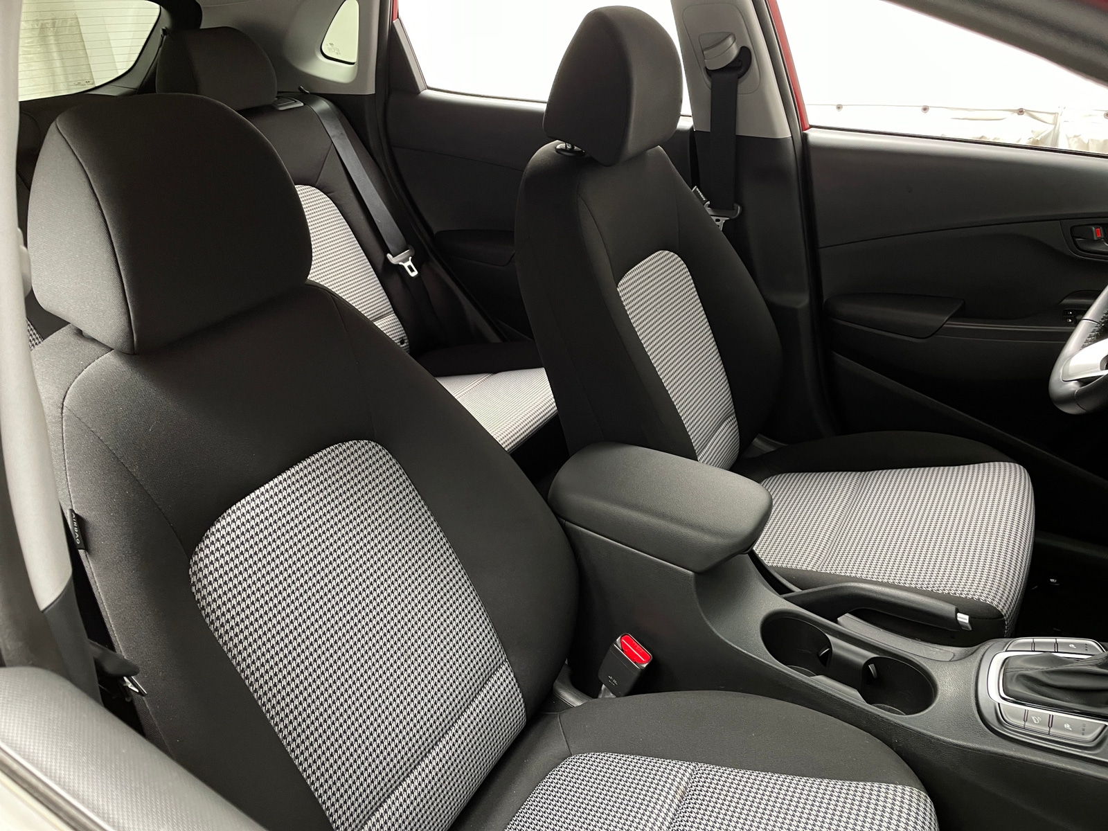 Thumbnail: 2021 Hyundai Kona - 2