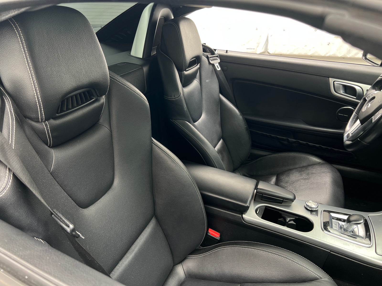 Thumbnail: 2016 Mercedes-Benz SLK - 2