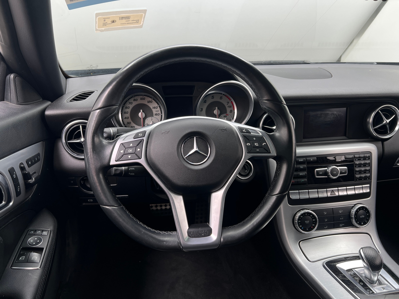 Thumbnail: 2016 Mercedes-Benz SLK - 5