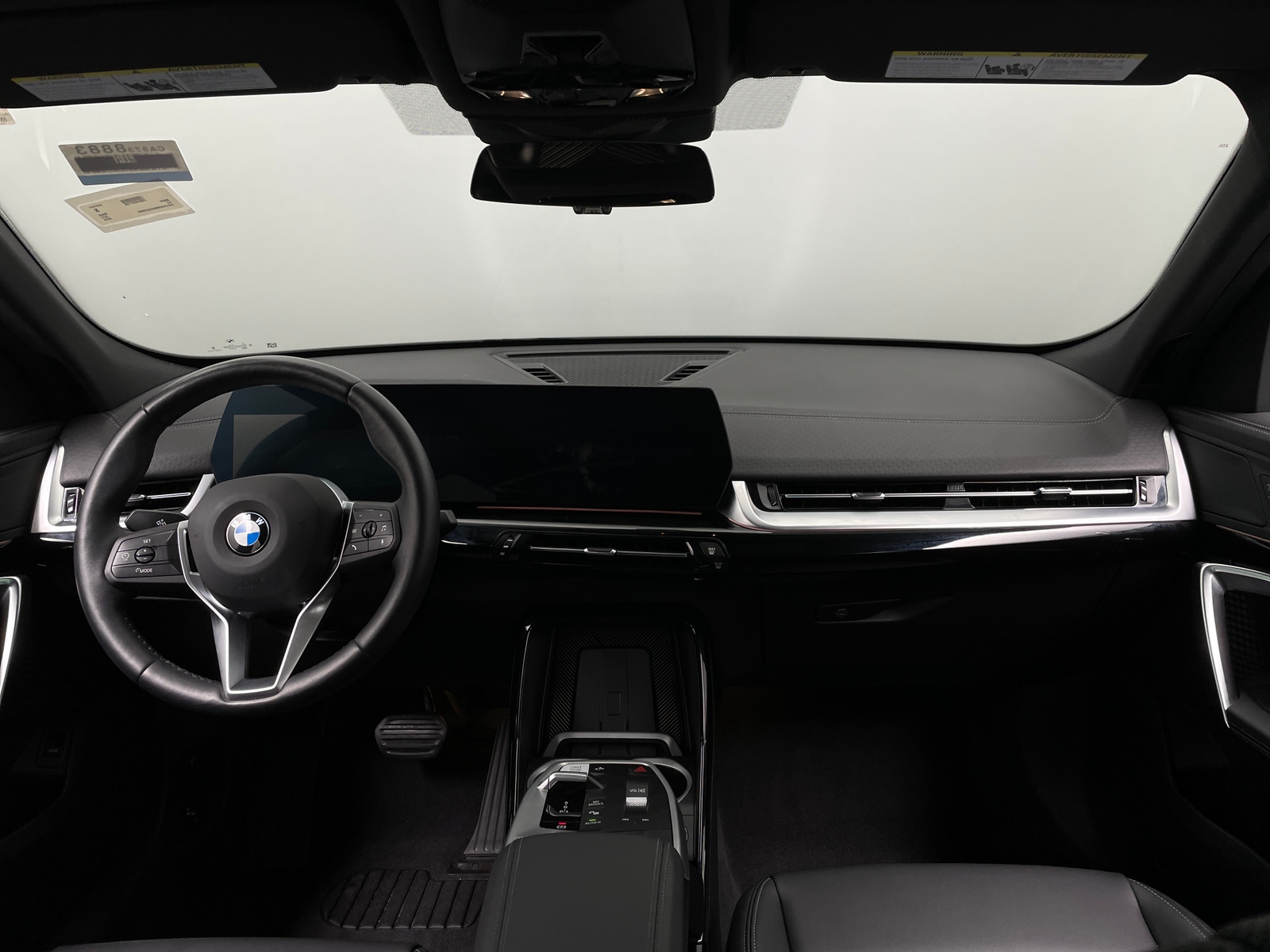 Thumbnail: 2025 BMW X2 - 2