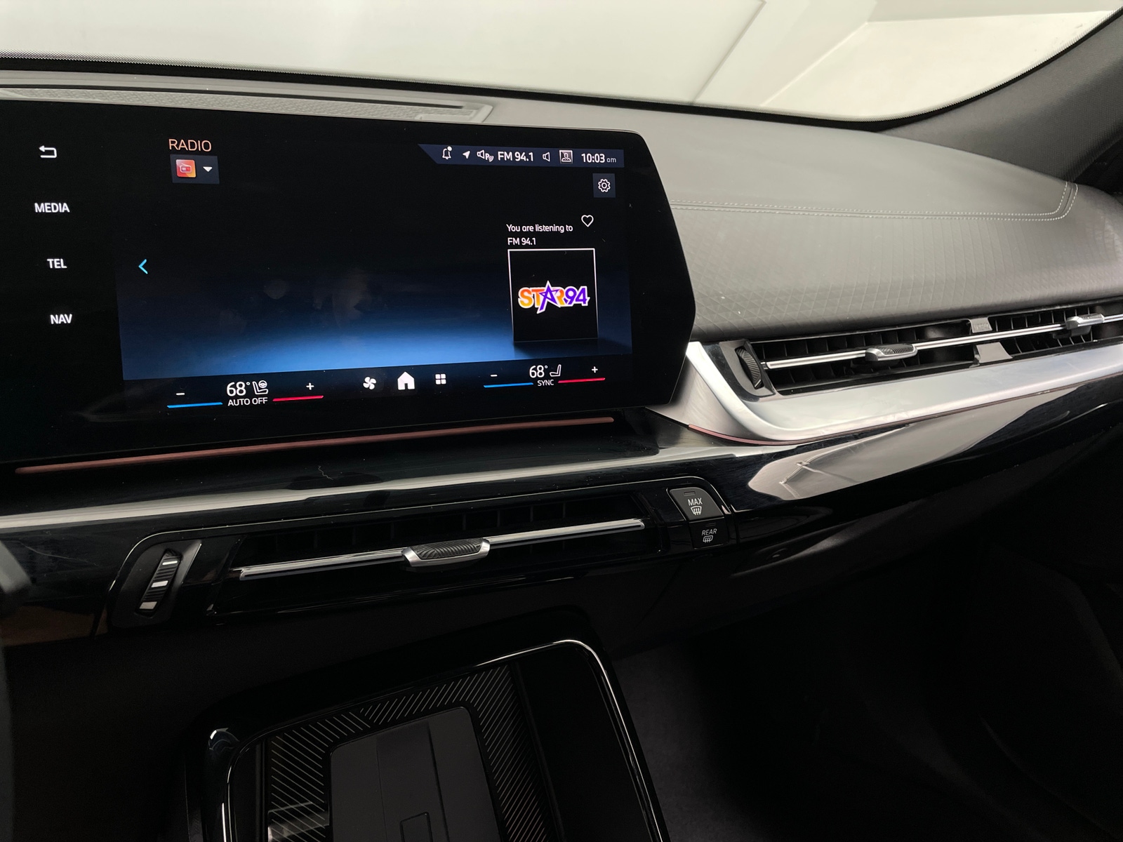 Thumbnail: 2025 BMW X2 - 3