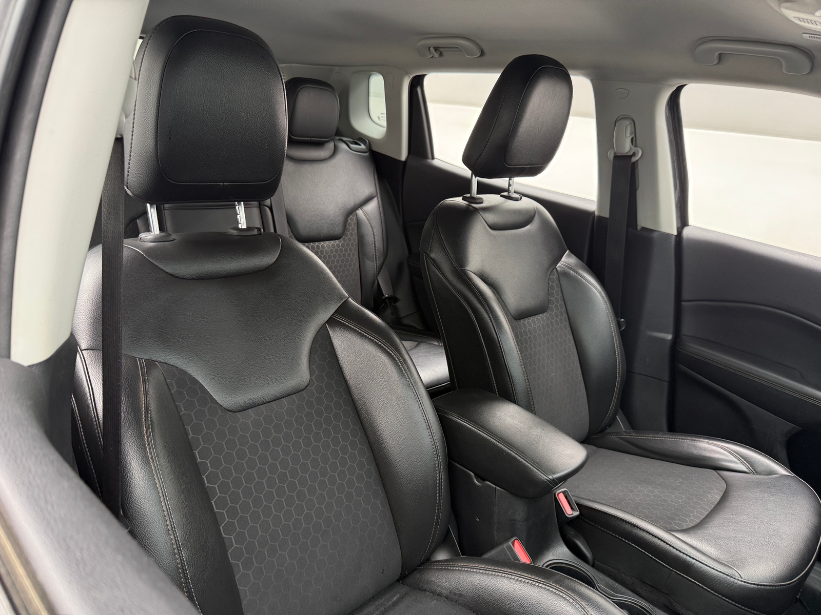 Thumbnail: 2018 Jeep Compass - 2