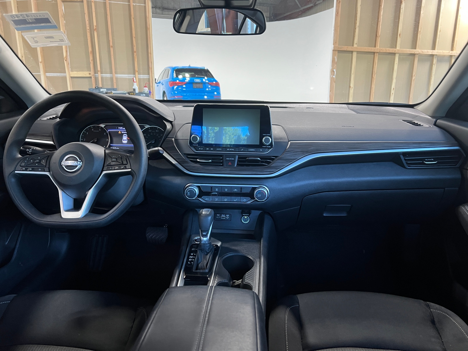 Thumbnail: 2025 Nissan Altima - 3