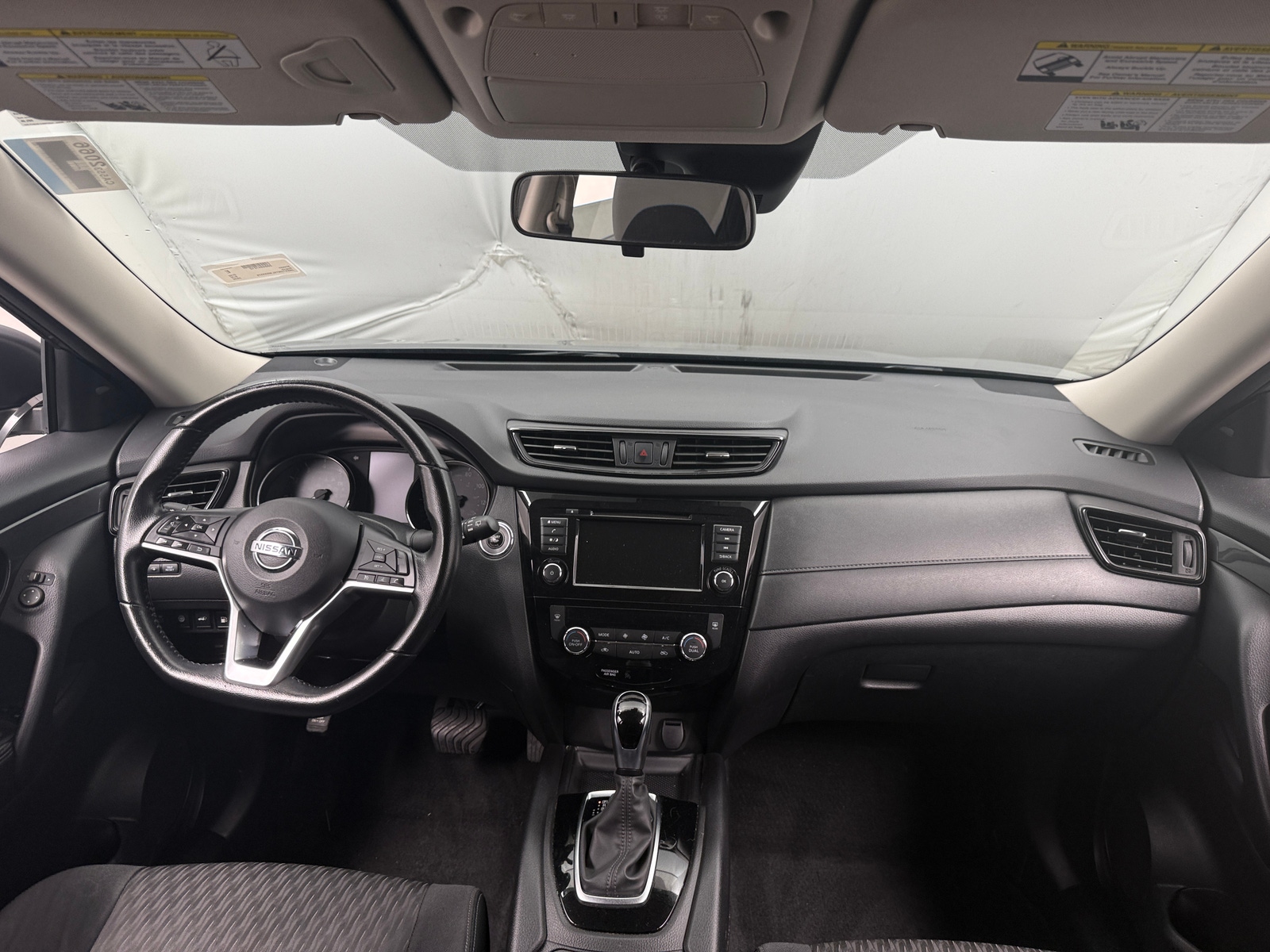 Thumbnail: 2020 Nissan Rogue - 3