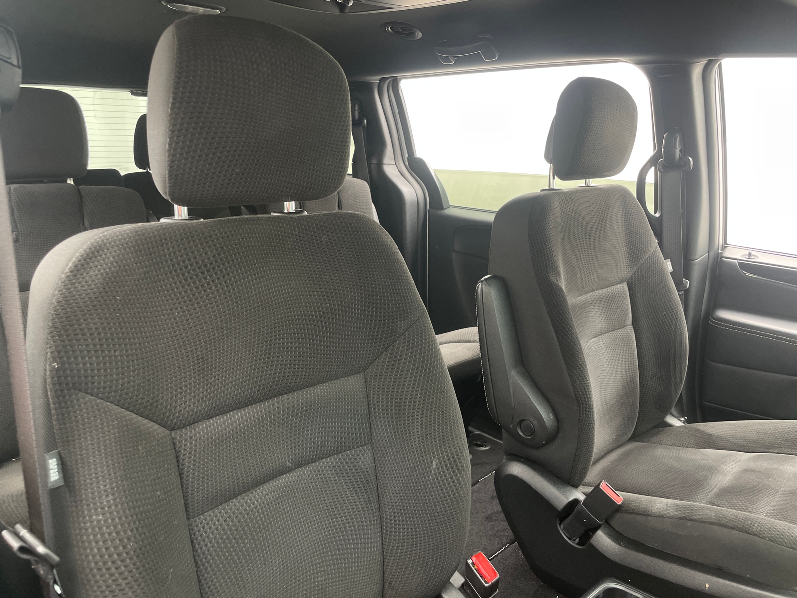 Thumbnail: 2018 Dodge Grand Caravan - 2